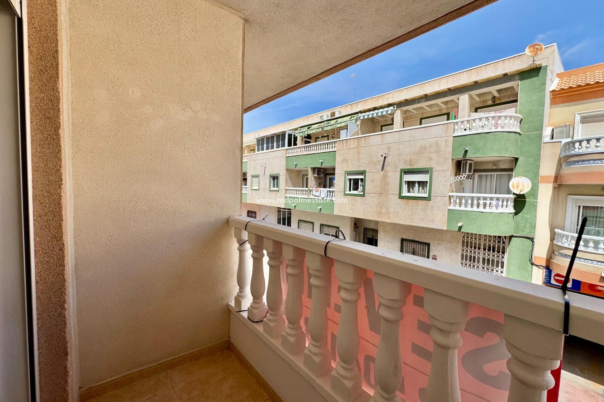 Revente - Appartement -
Torrevieja - Centro Torrevieja