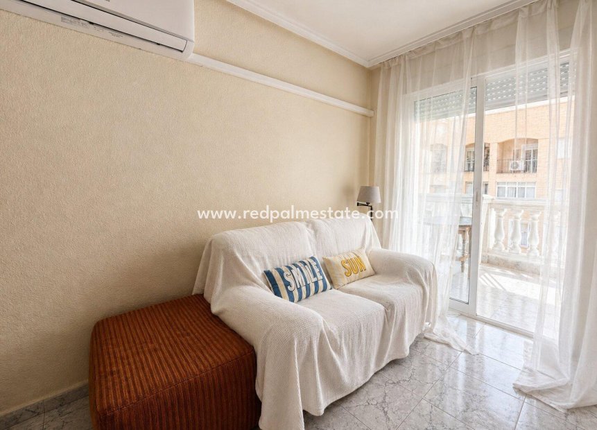 Revente - Appartement -
Torrevieja - Centro Torrevieja