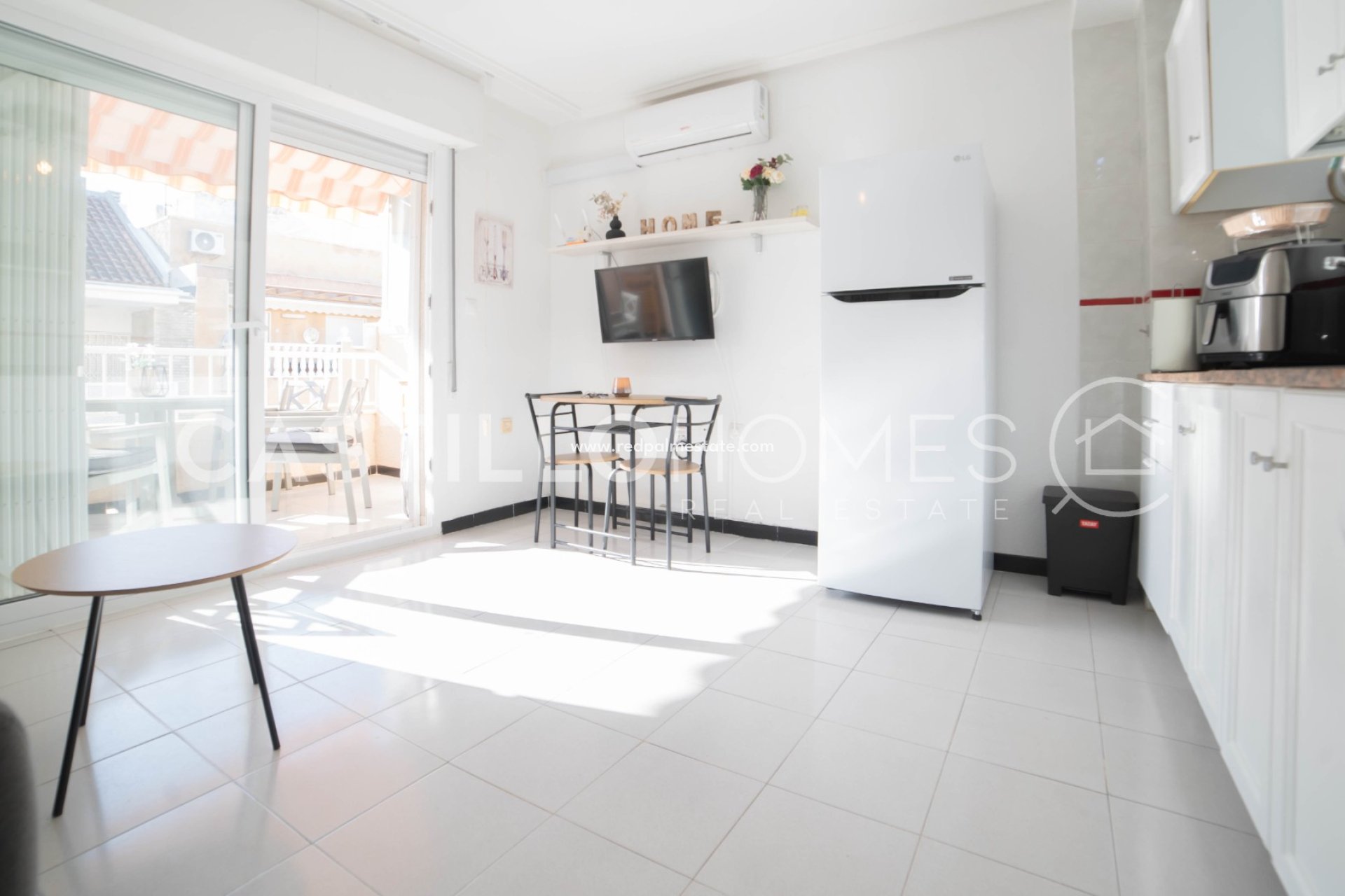 Revente - Appartement -
Torrevieja - Centro Torrevieja