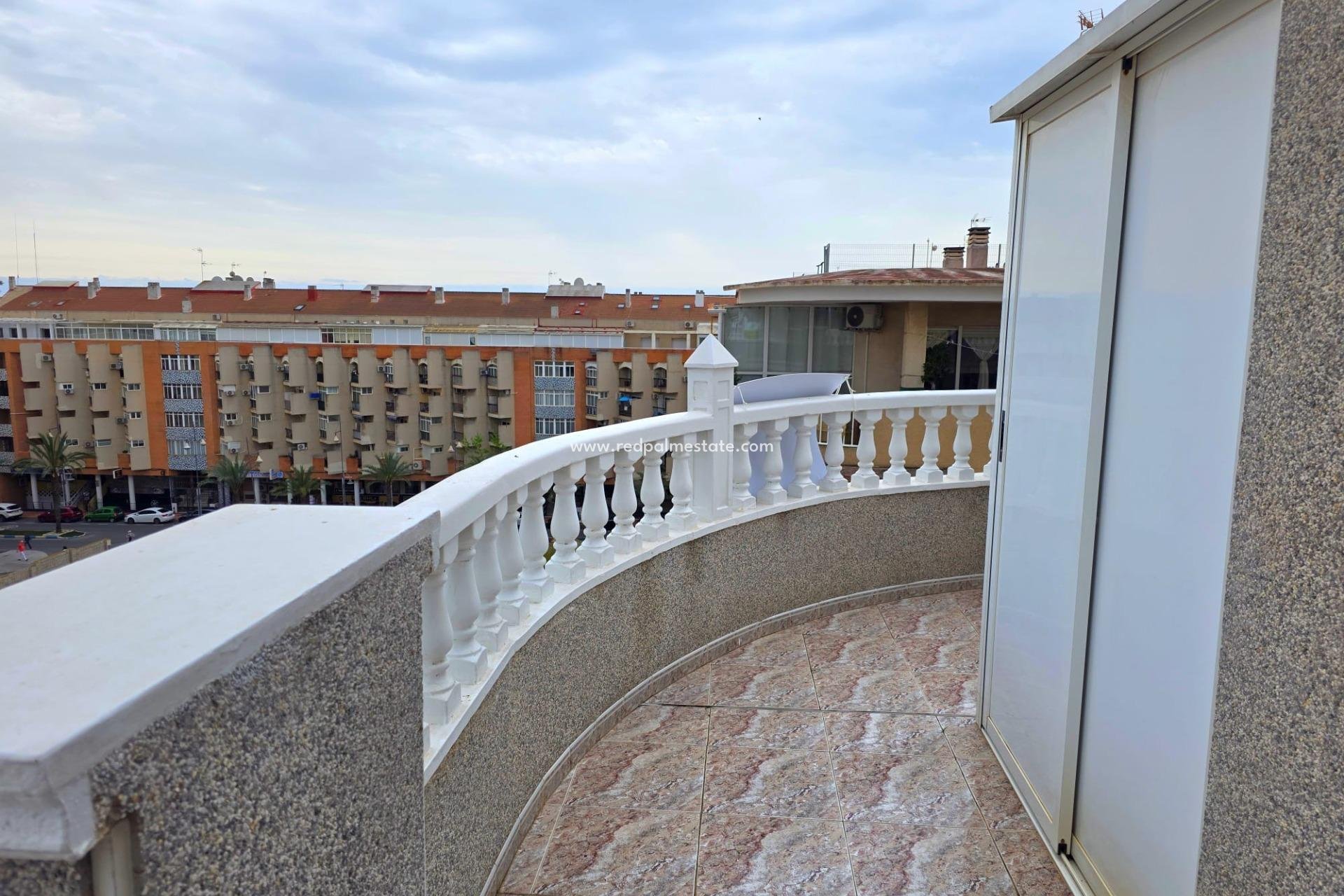 Revente - Appartement -
Torrevieja - Centro Torrevieja