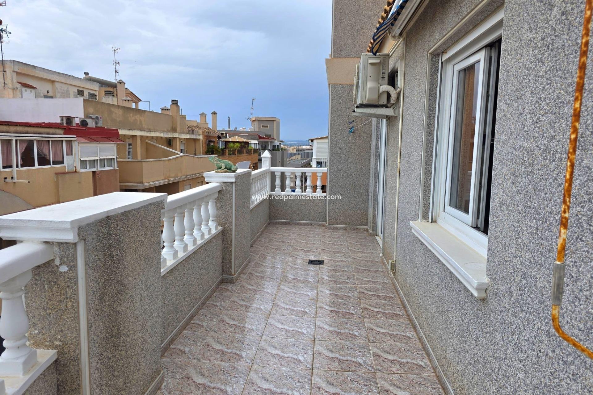 Revente - Appartement -
Torrevieja - Centro Torrevieja