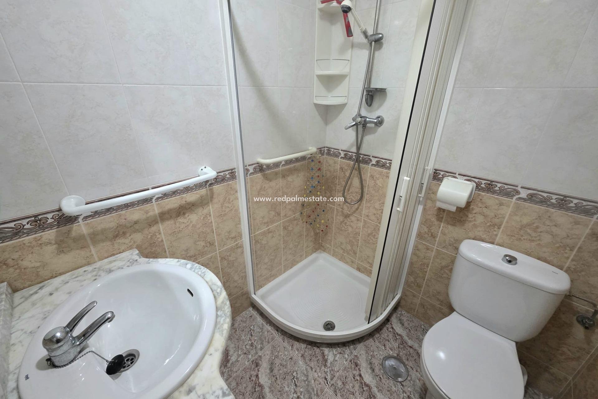 Revente - Appartement -
Torrevieja - Centro Torrevieja