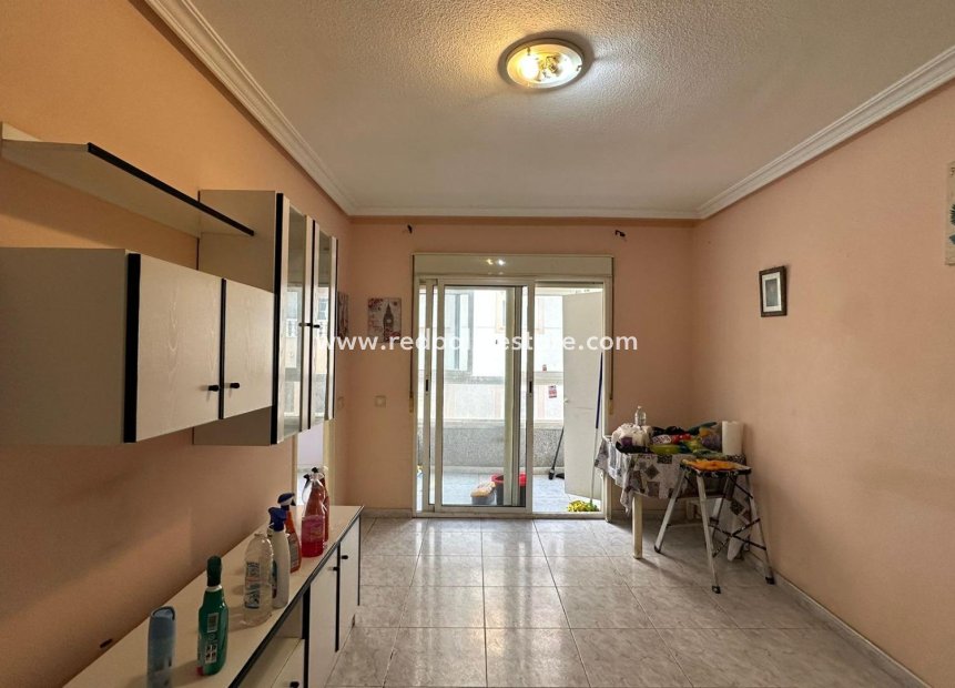 Revente - Appartement -
Torrevieja - Centro Torrevieja