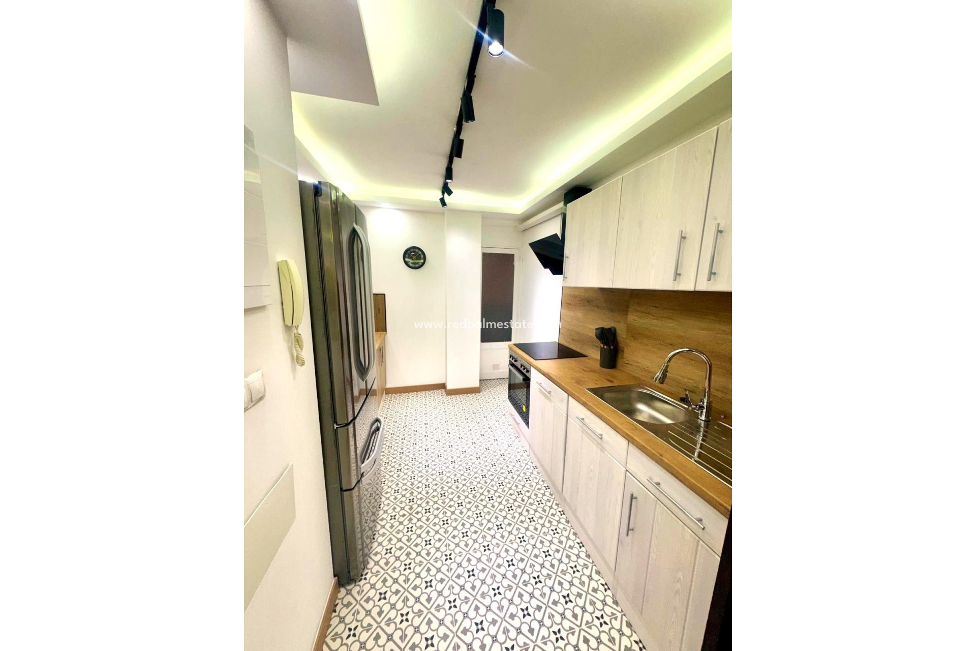 Revente - Appartement -
Torrevieja - Centro Torrevieja