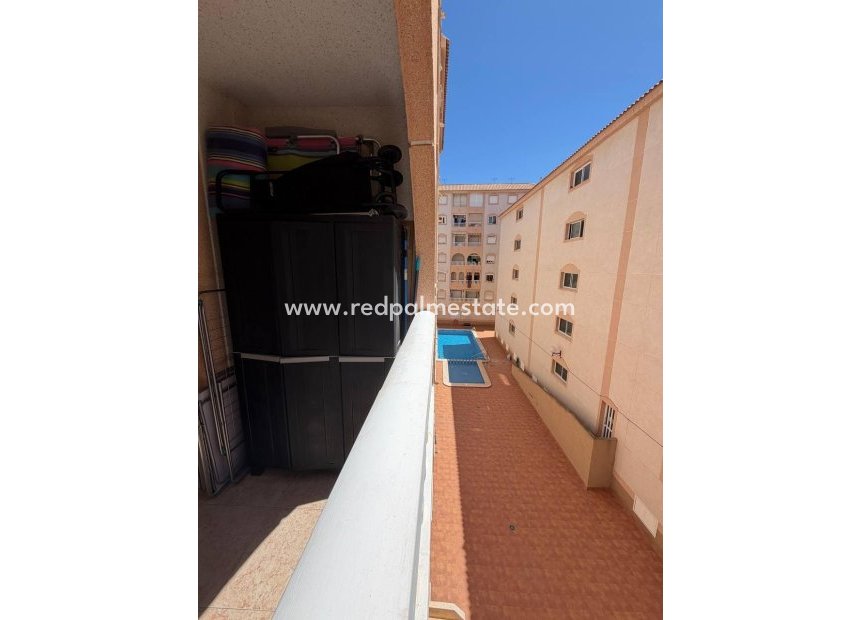 Revente - Appartement -
Torrevieja - Centro Torrevieja