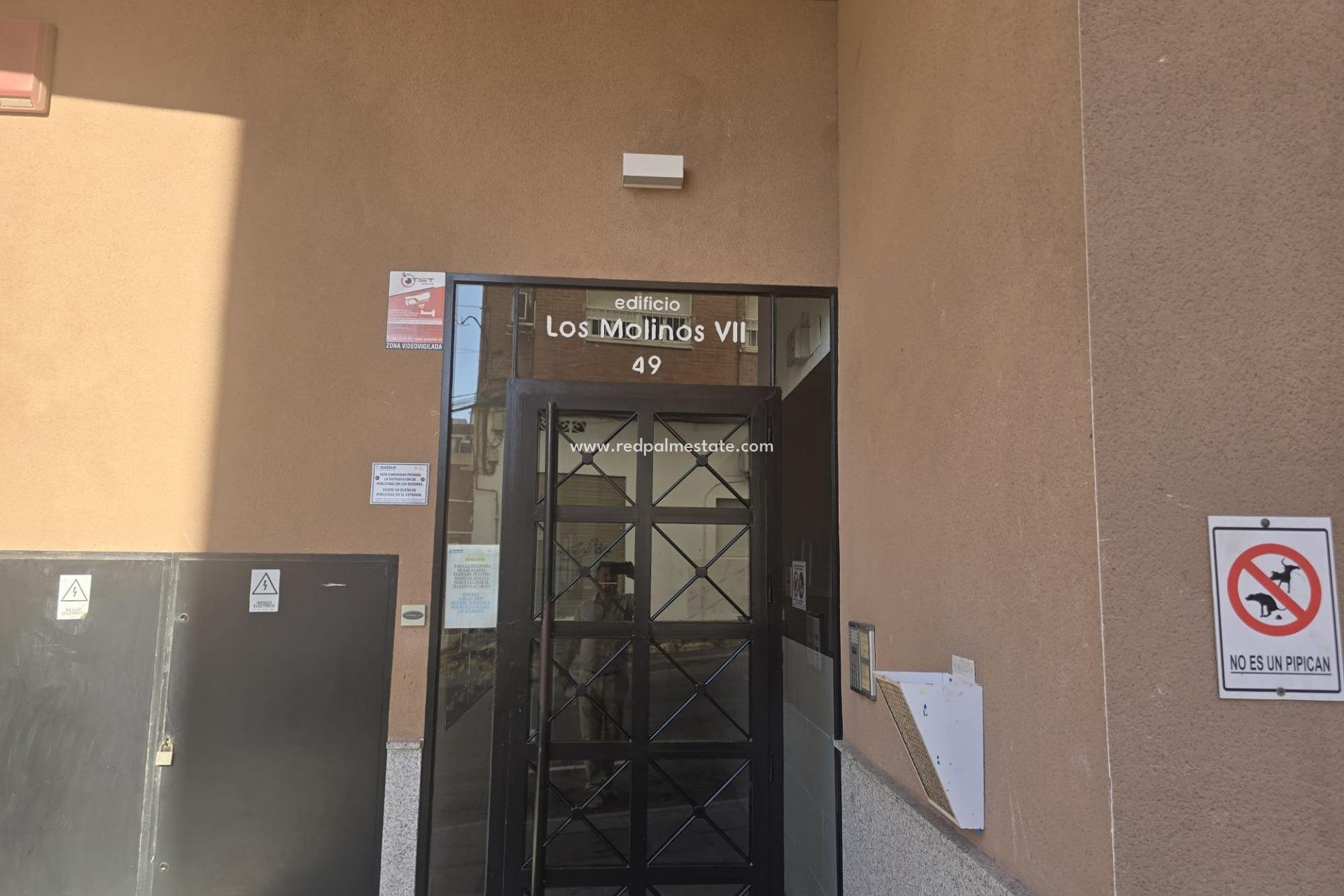 Revente - Appartement -
Torrevieja - Centro Torrevieja