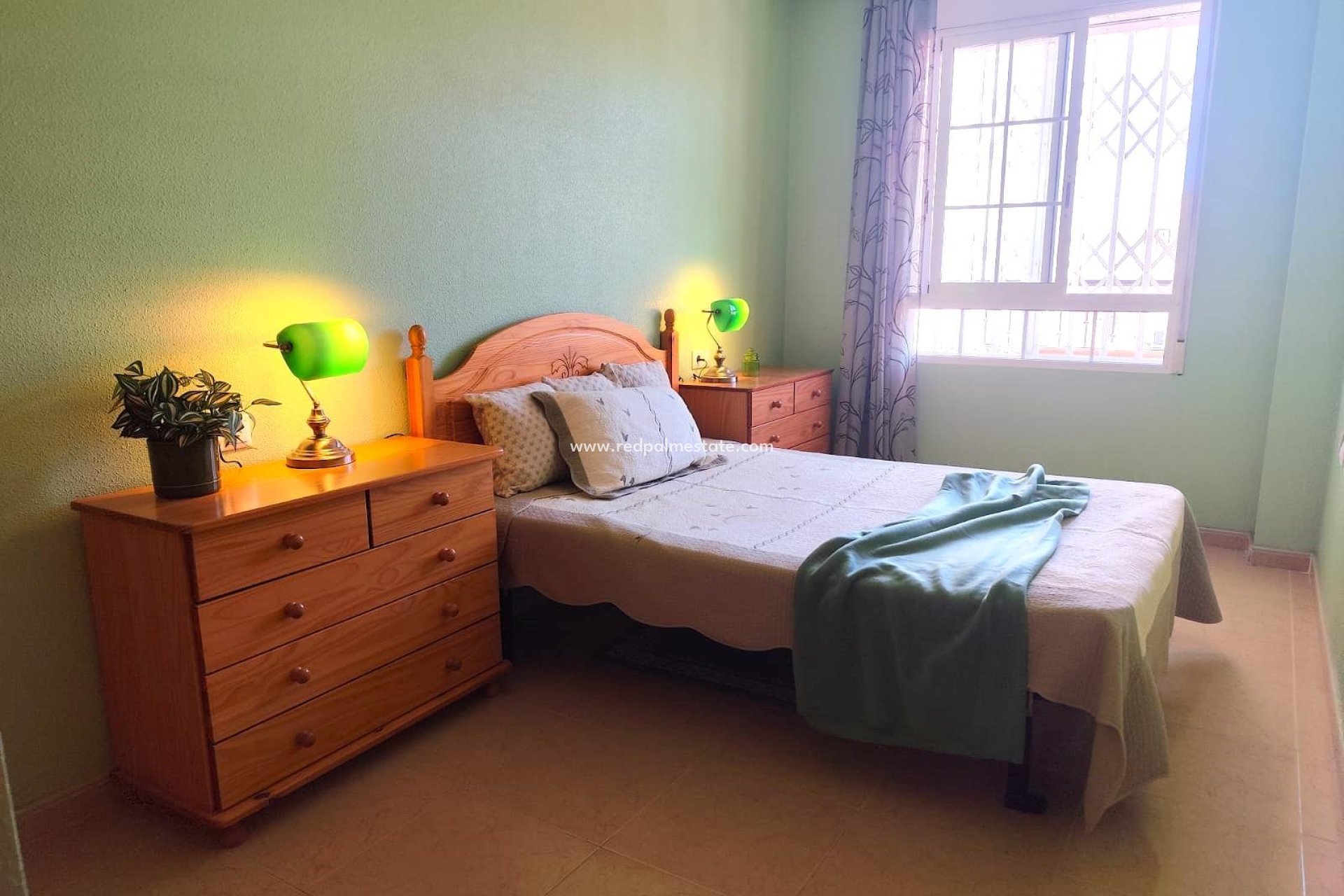 Revente - Appartement -
Torrevieja - Centro Torrevieja