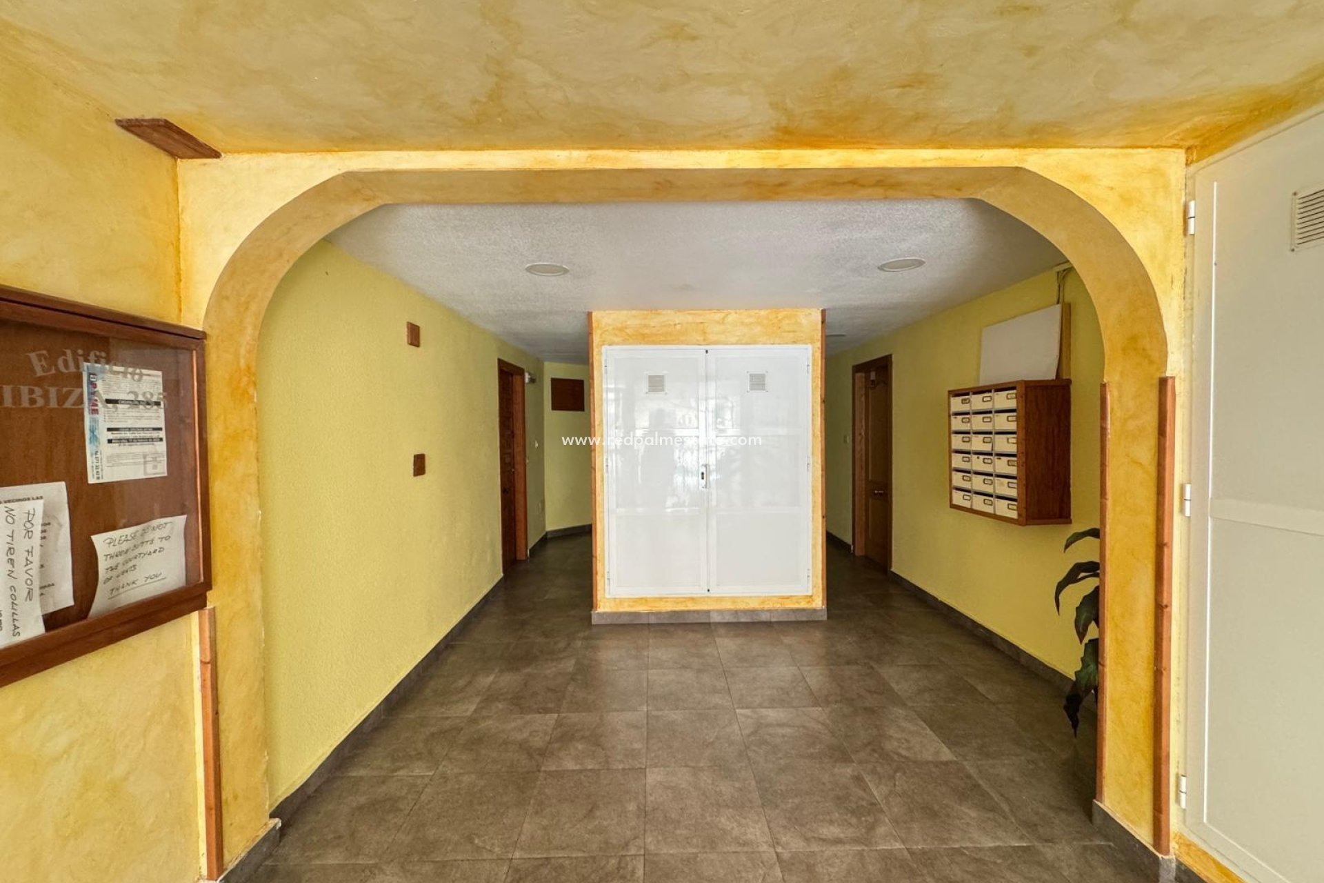 Revente - Appartement -
Torrevieja - Centro Torrevieja