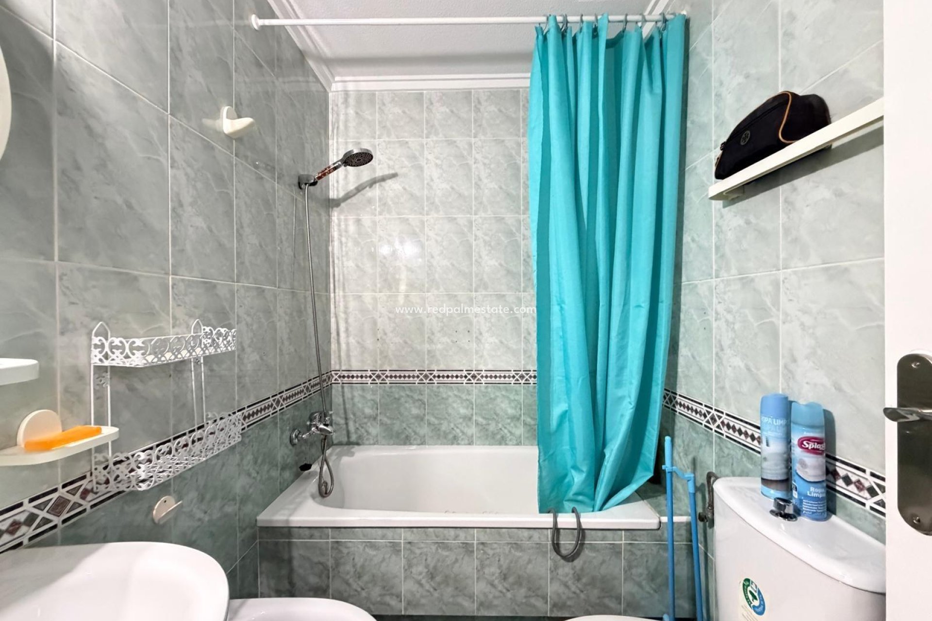 Revente - Appartement -
Torrevieja - Centro Torrevieja