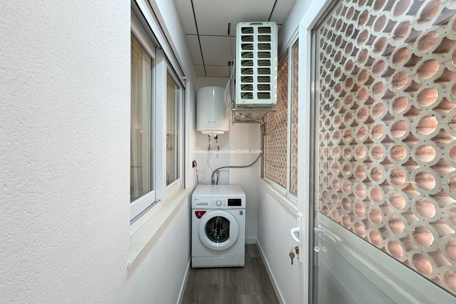 Revente - Appartement -
Torrevieja - Centro Torrevieja
