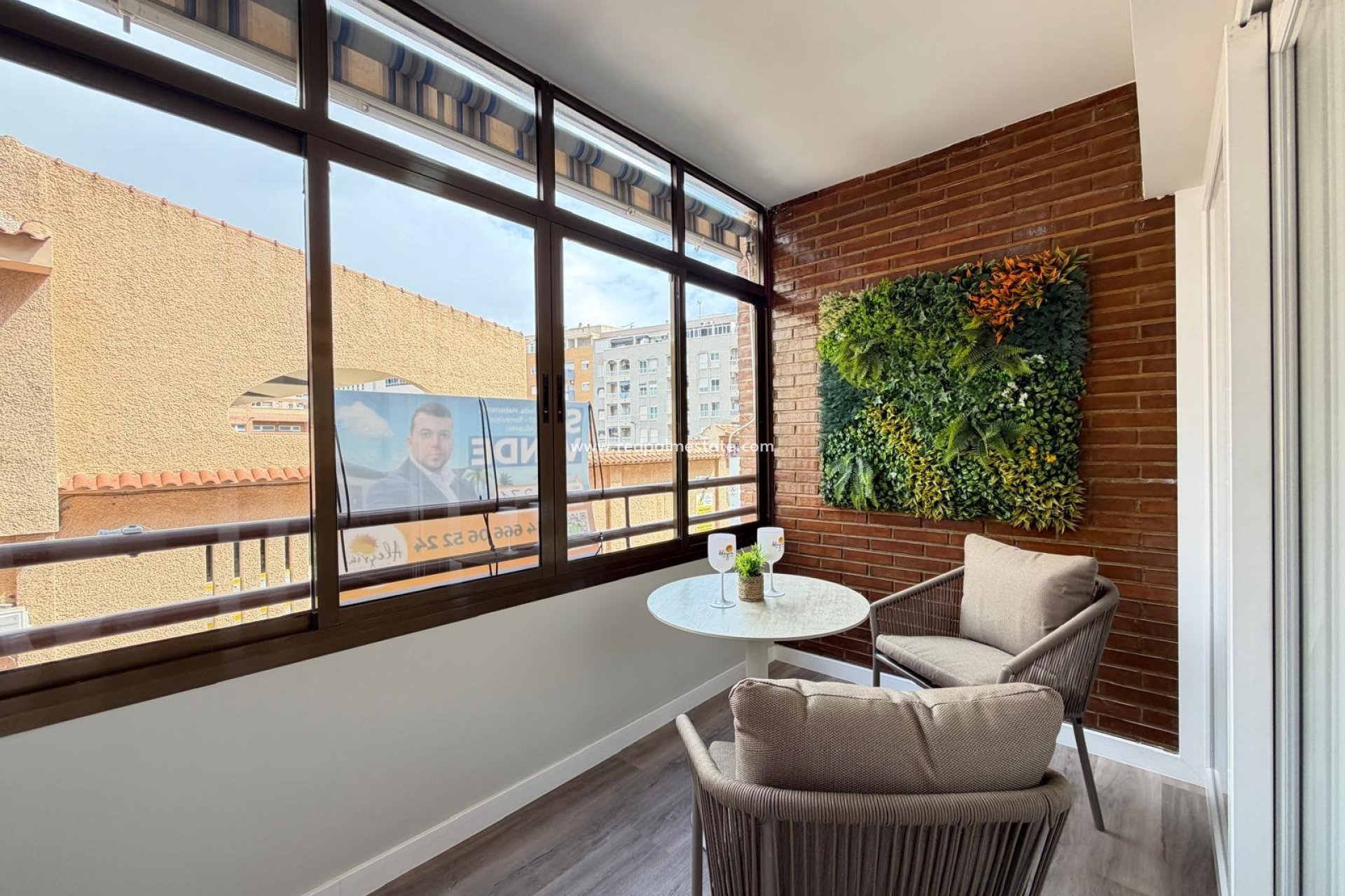 Revente - Appartement -
Torrevieja - Centro Torrevieja