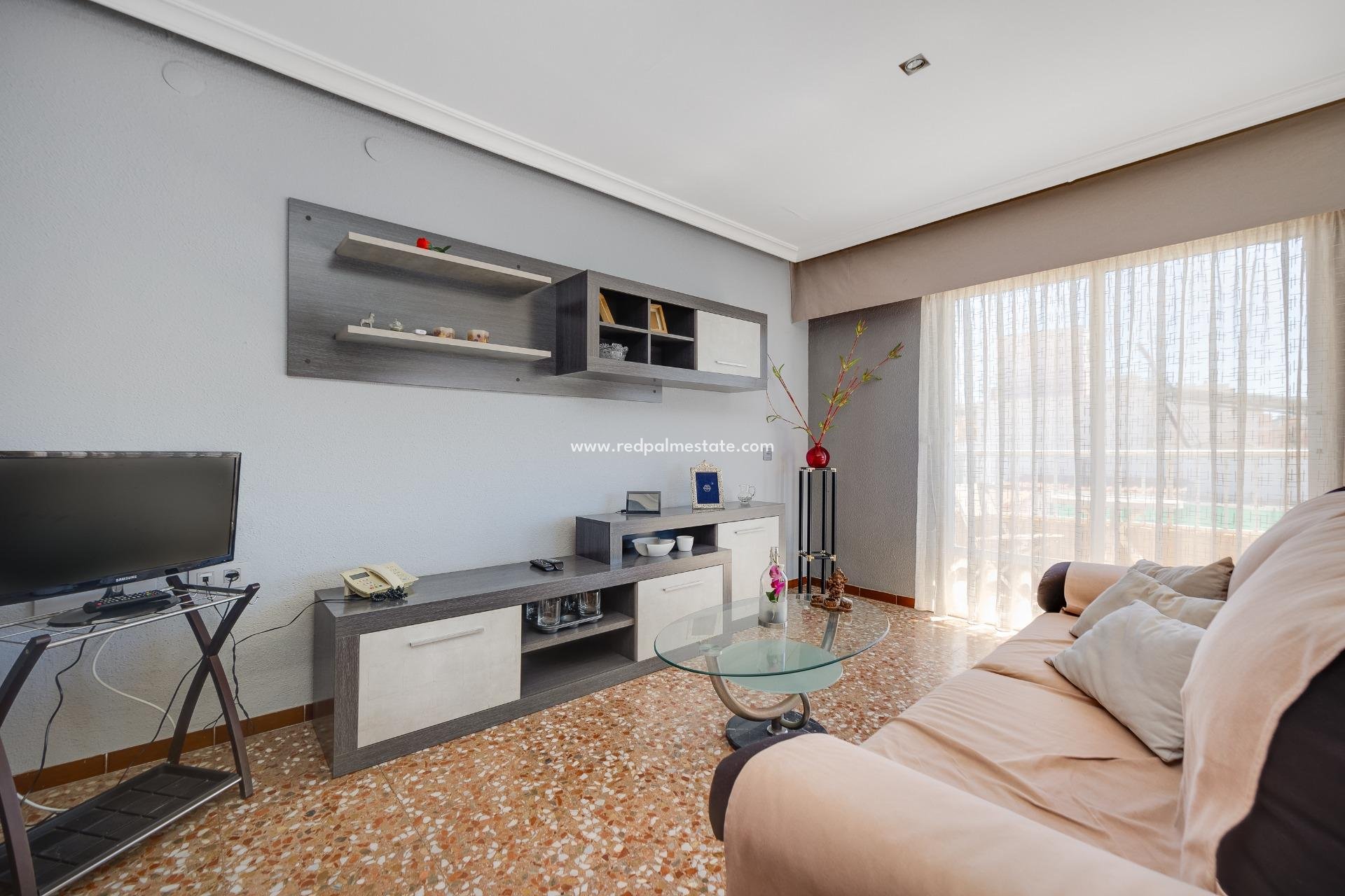 Revente - Appartement -
Torrevieja - Centro Torrevieja