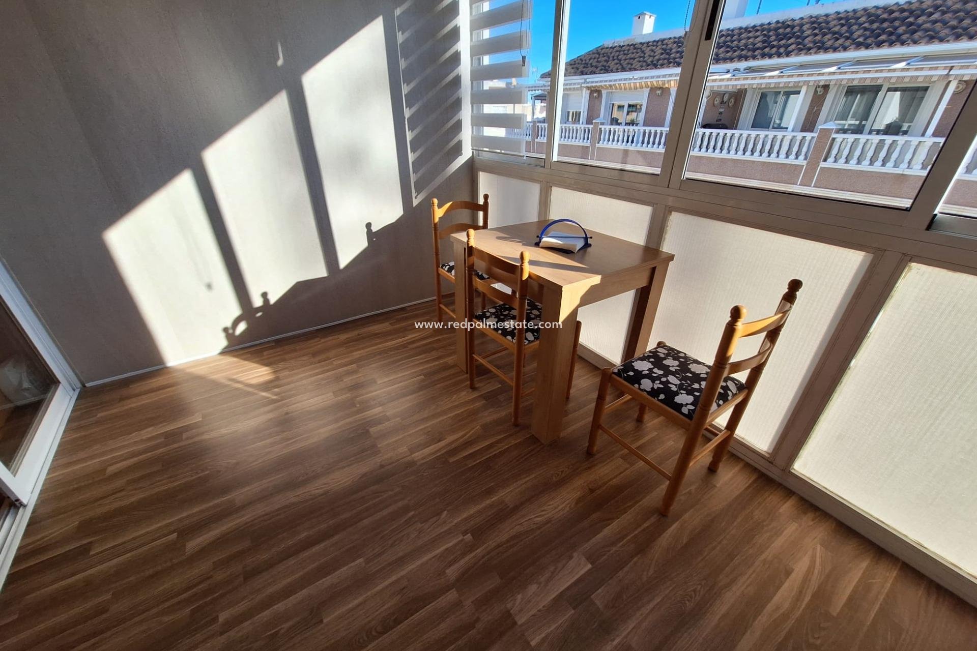 Revente - Appartement -
Torrevieja - Centro Torrevieja