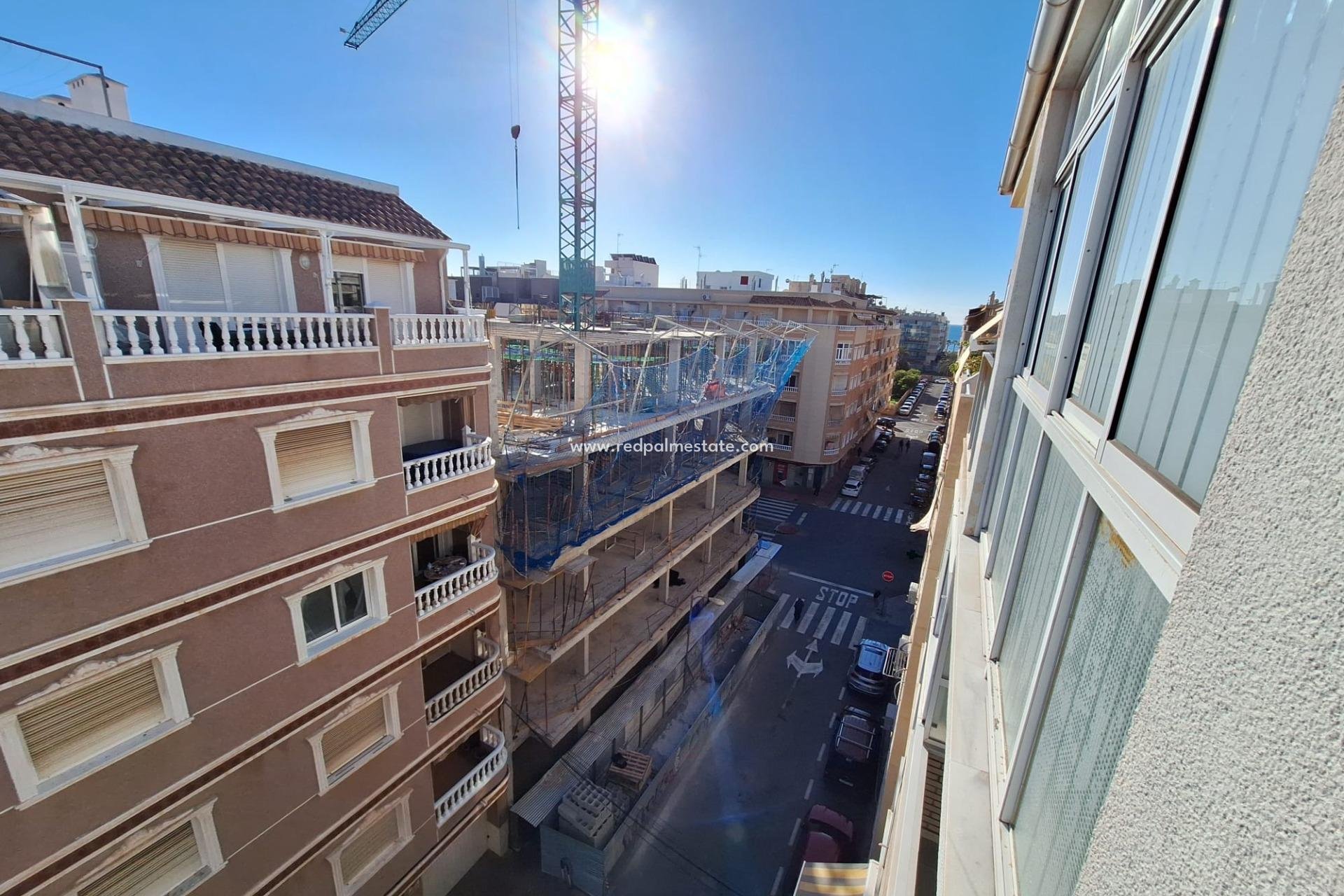 Revente - Appartement -
Torrevieja - Centro Torrevieja