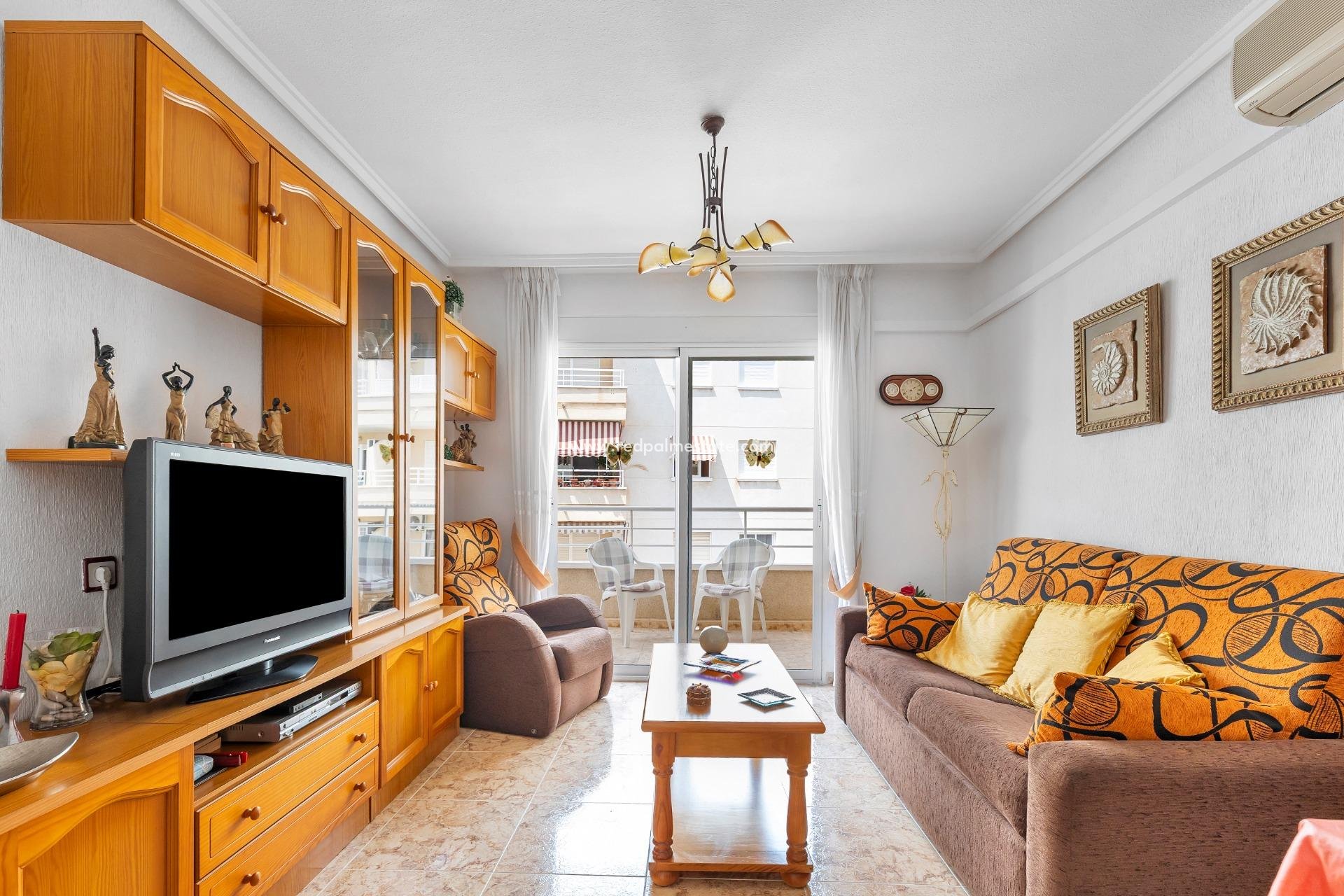 Revente - Appartement -
Torrevieja - Centro Torrevieja