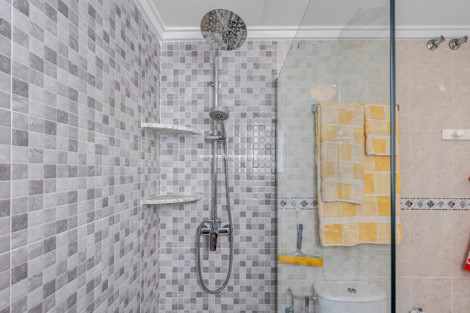 Revente - Appartement -
Torrevieja - Centro Torrevieja