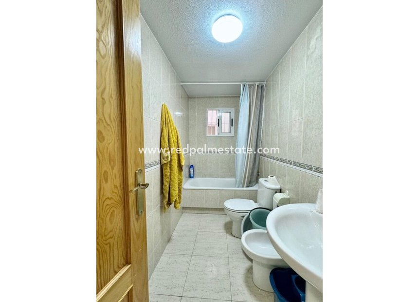 Revente - Appartement -
Torrevieja - Costa Blanca