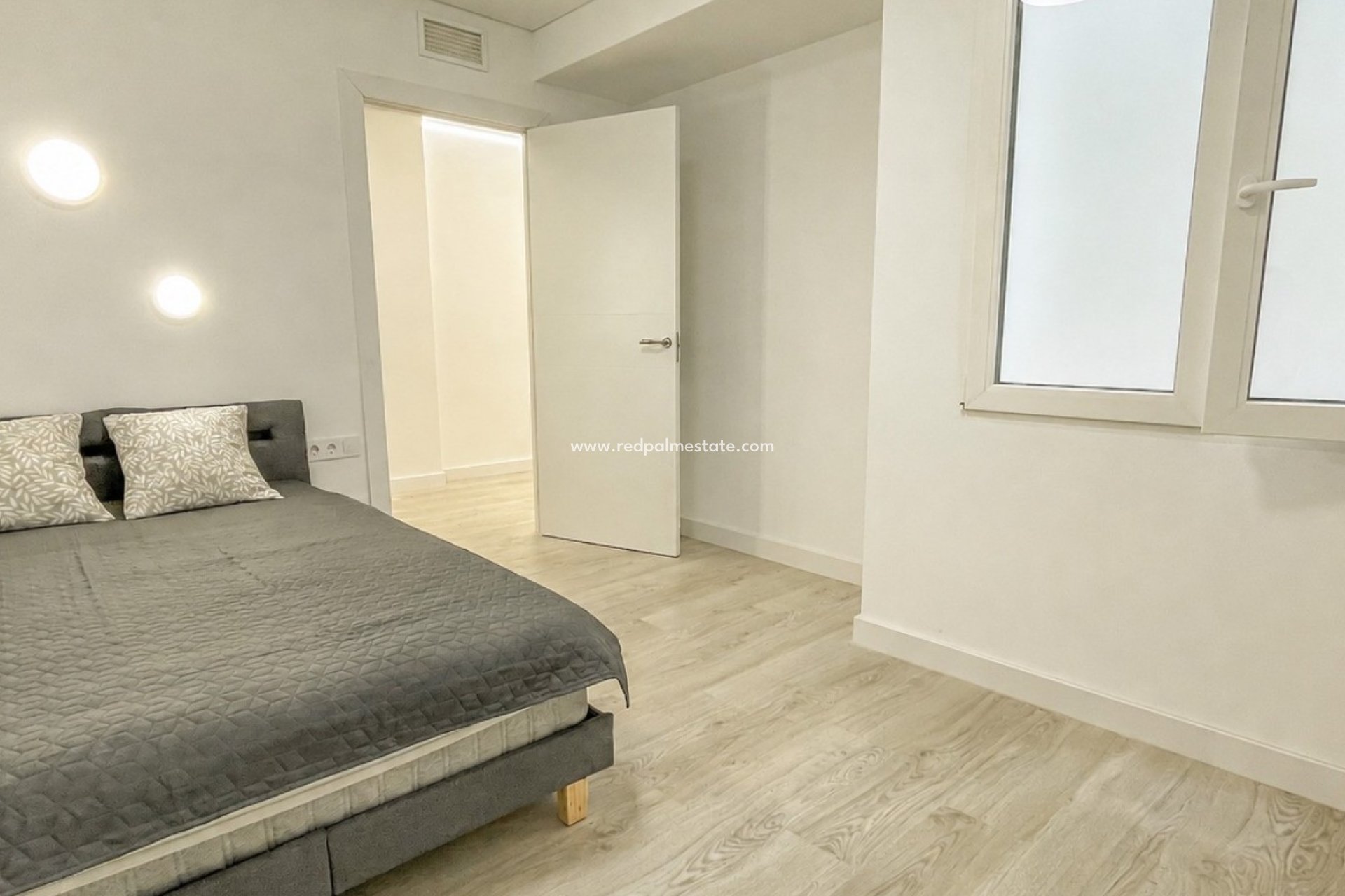 Revente - Appartement -
Torrevieja - El Acequión - Los Náufragos