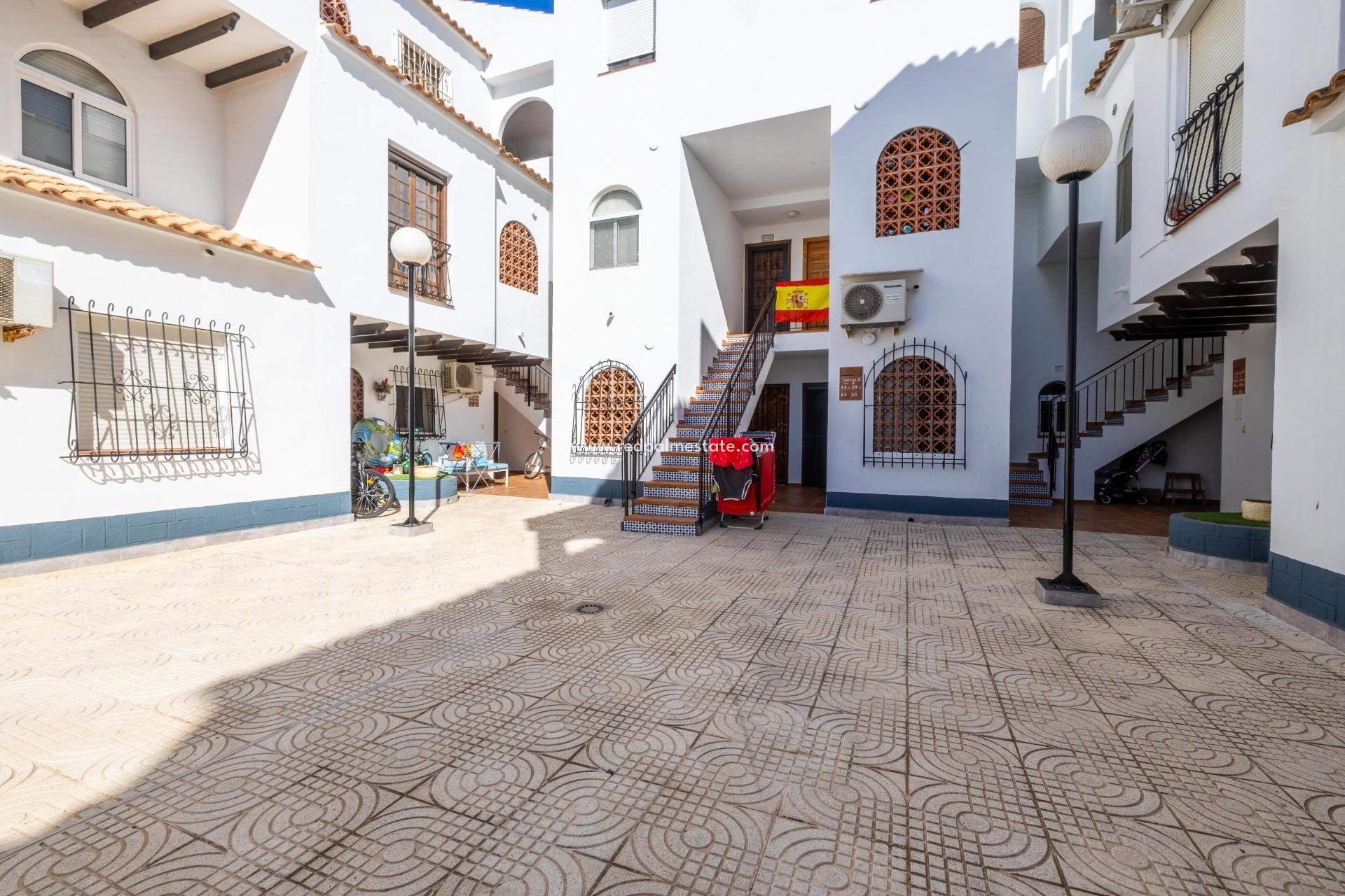 Revente - Appartement -
Torrevieja - El Acequión - Los Náufragos
