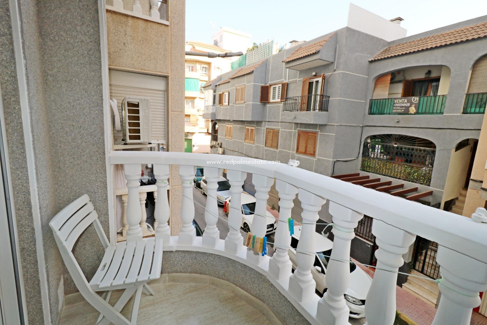 Revente - Appartement -
Torrevieja - El Acequión - Los Náufragos