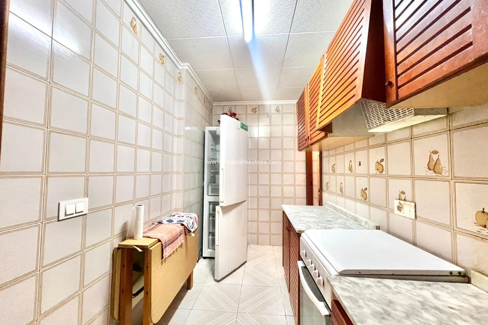Revente - Appartement -
Torrevieja - El Acequión - Los Náufragos