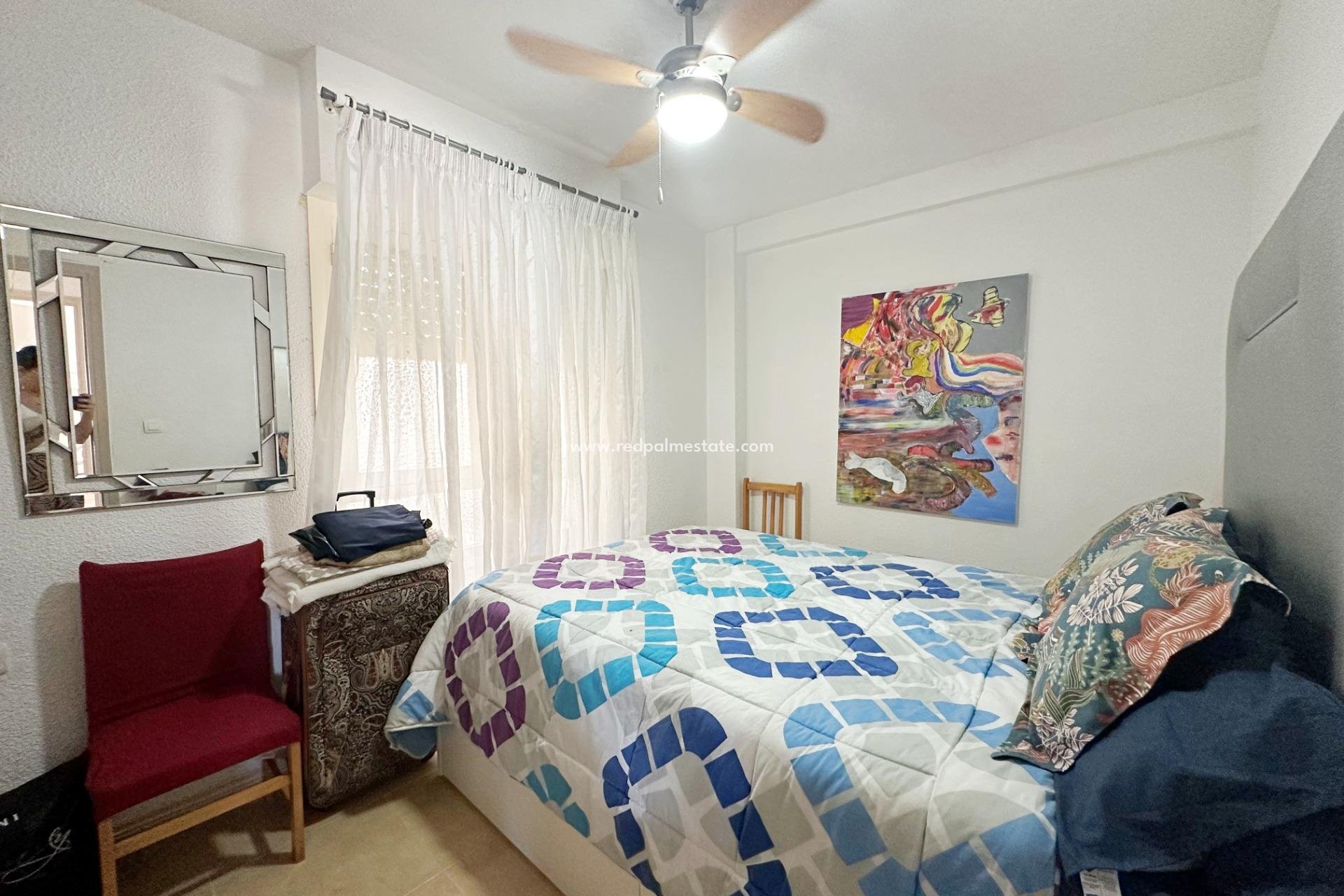 Revente - Appartement -
Torrevieja - El Acequión - Los Náufragos