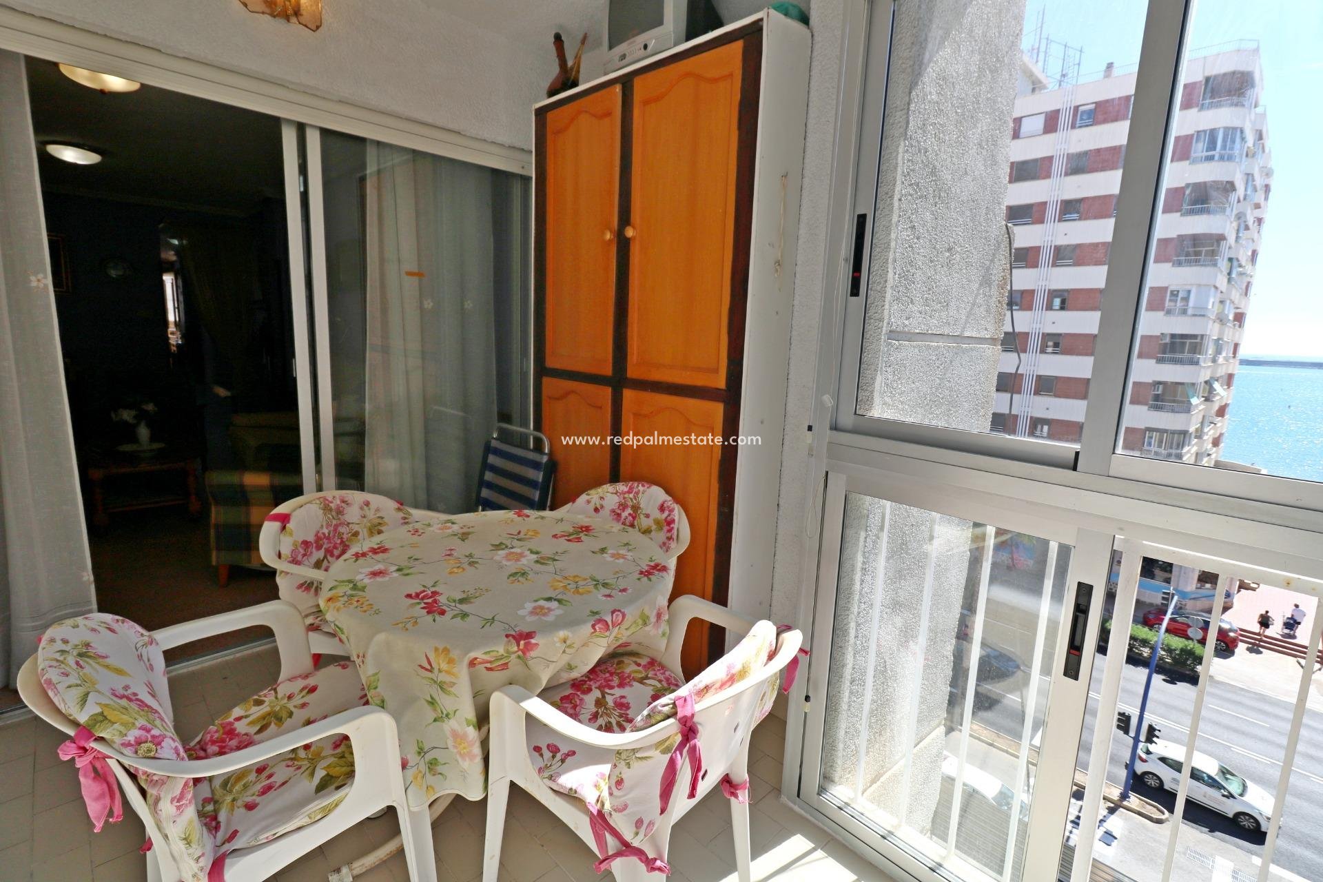 Revente - Appartement -
Torrevieja - El Acequión - Los Náufragos