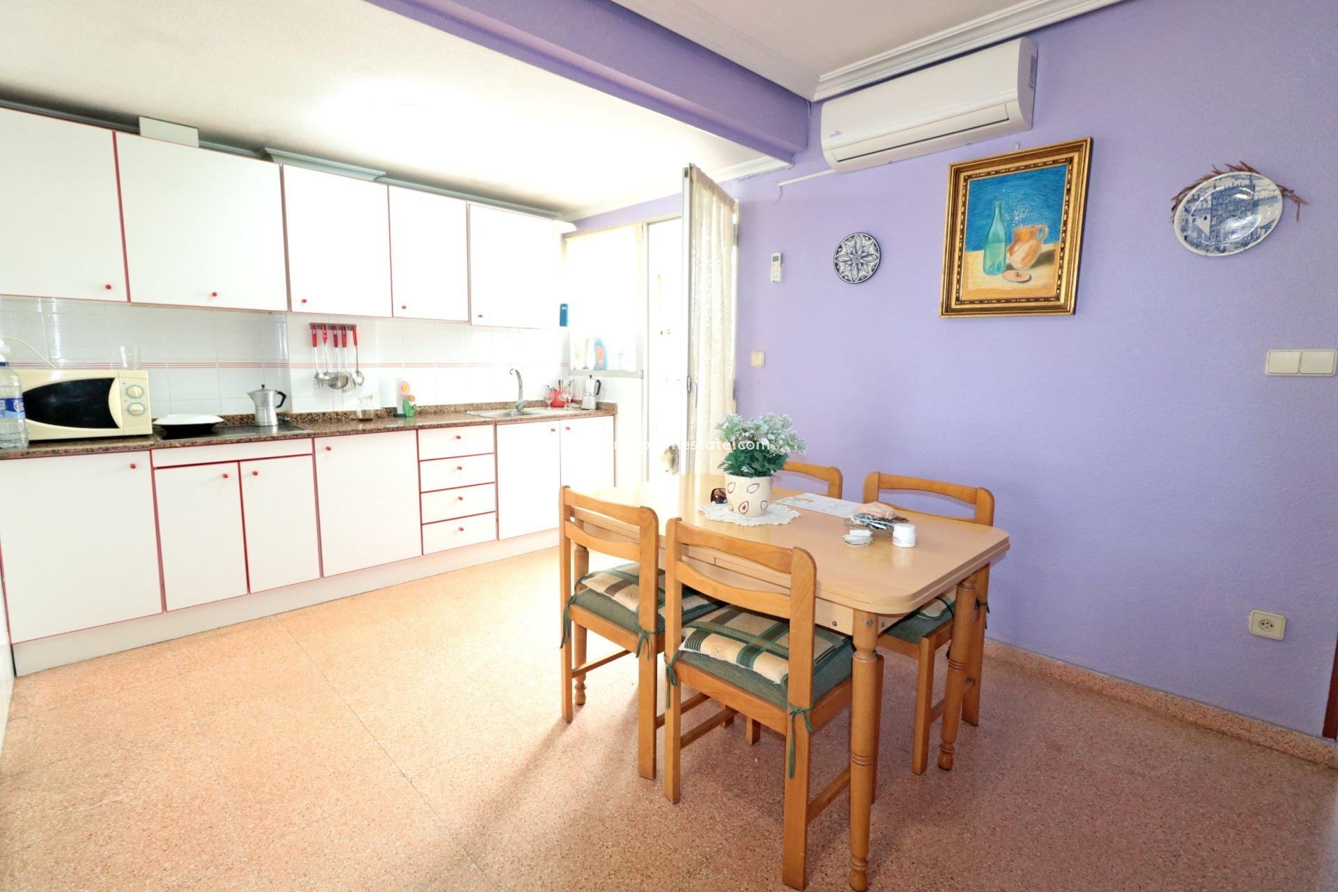 Revente - Appartement -
Torrevieja - El Acequión - Los Náufragos