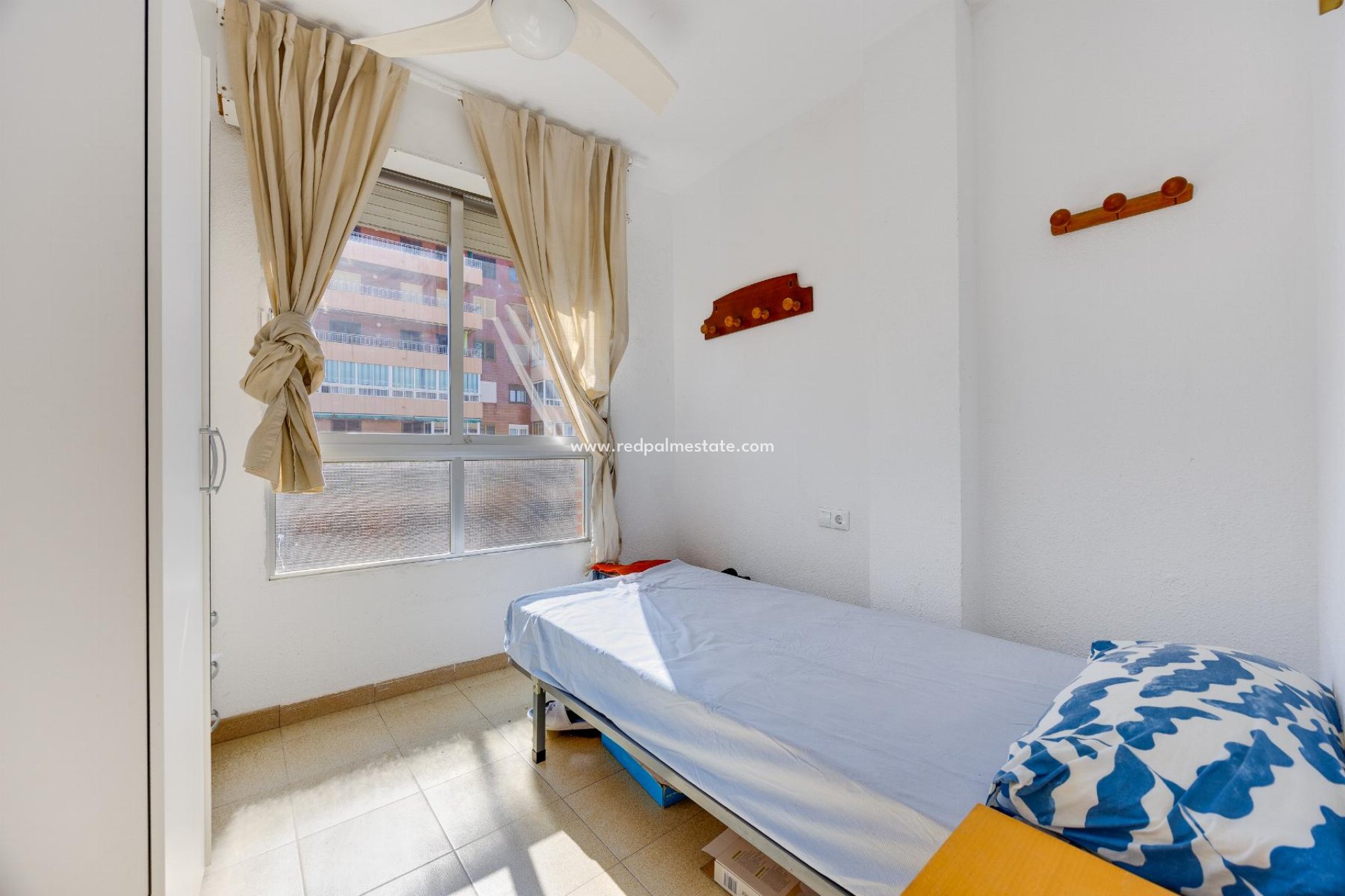 Revente - Appartement -
Torrevieja - El Acequión - Los Náufragos
