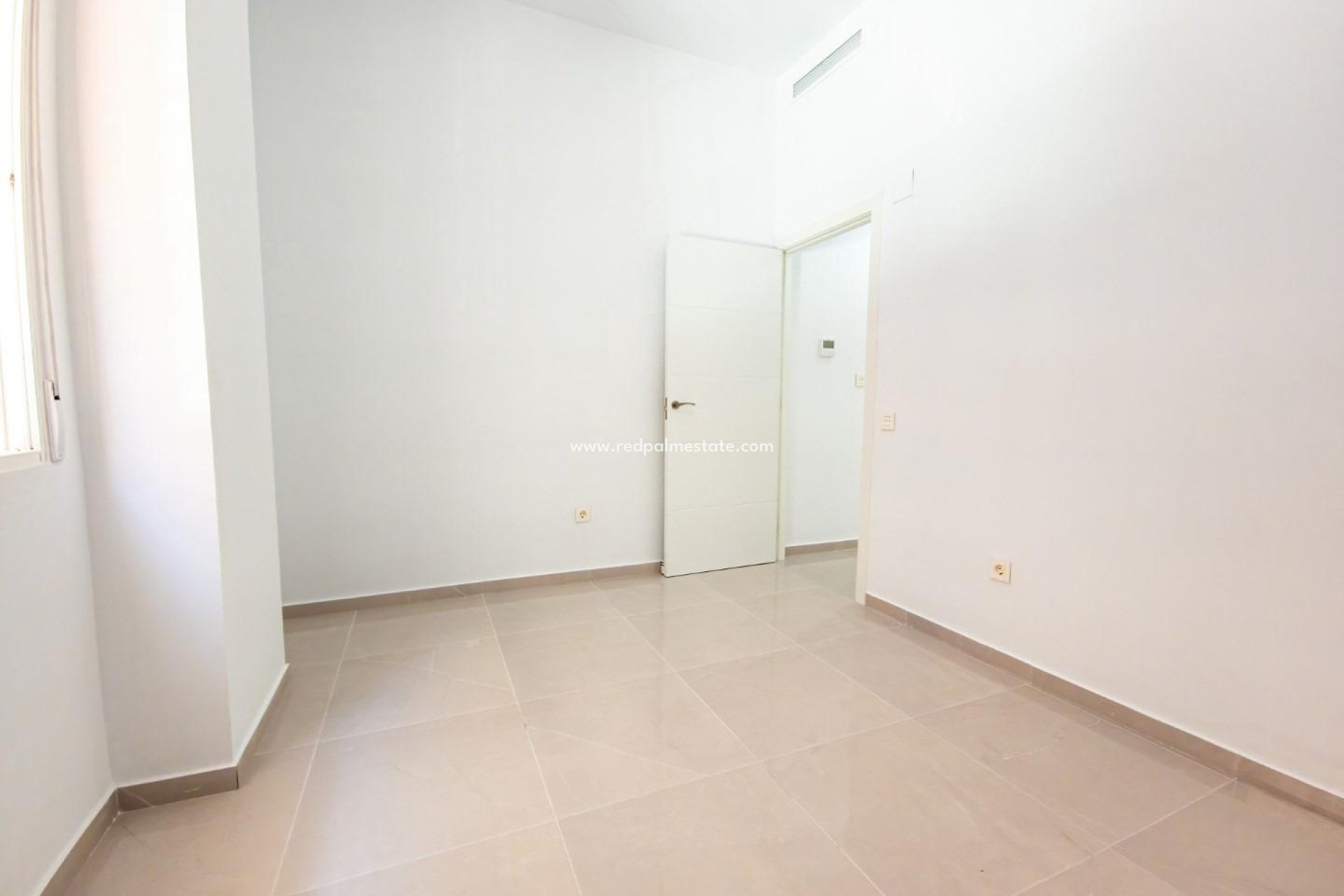 Revente - Appartement -
Torrevieja - El Acequión - Los Náufragos