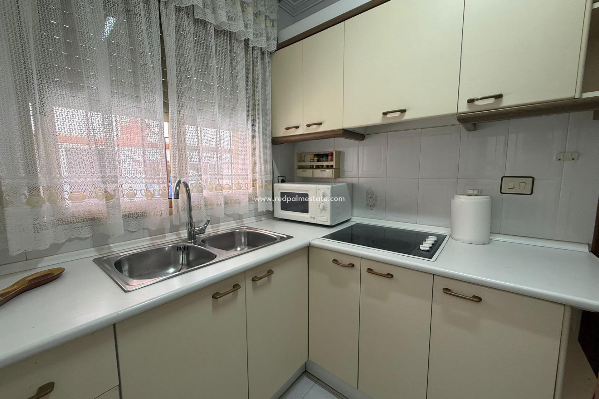 Revente - Appartement -
Torrevieja - El Acequión - Los Náufragos