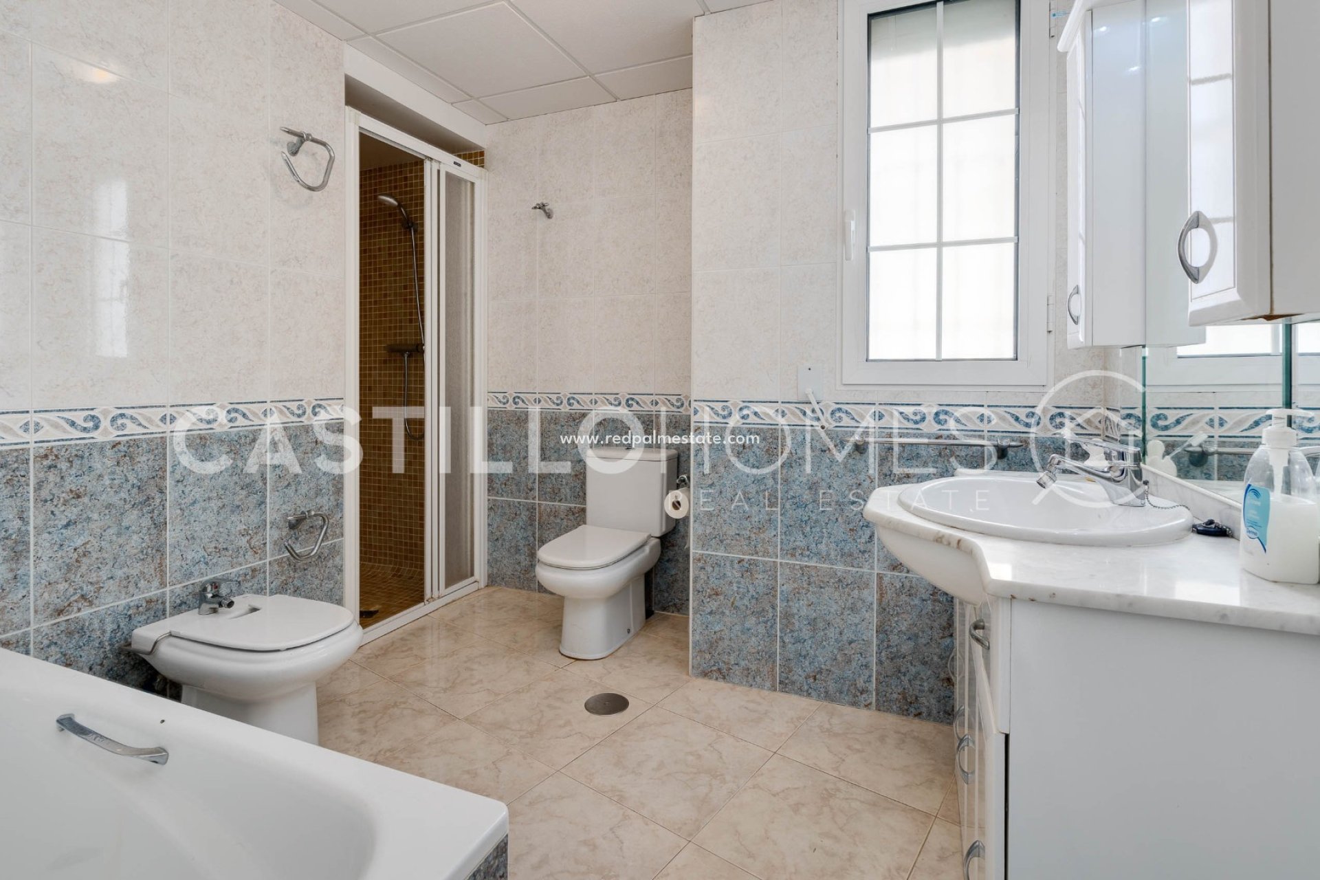 Revente - Appartement -
Torrevieja - El Acequión - Los Náufragos