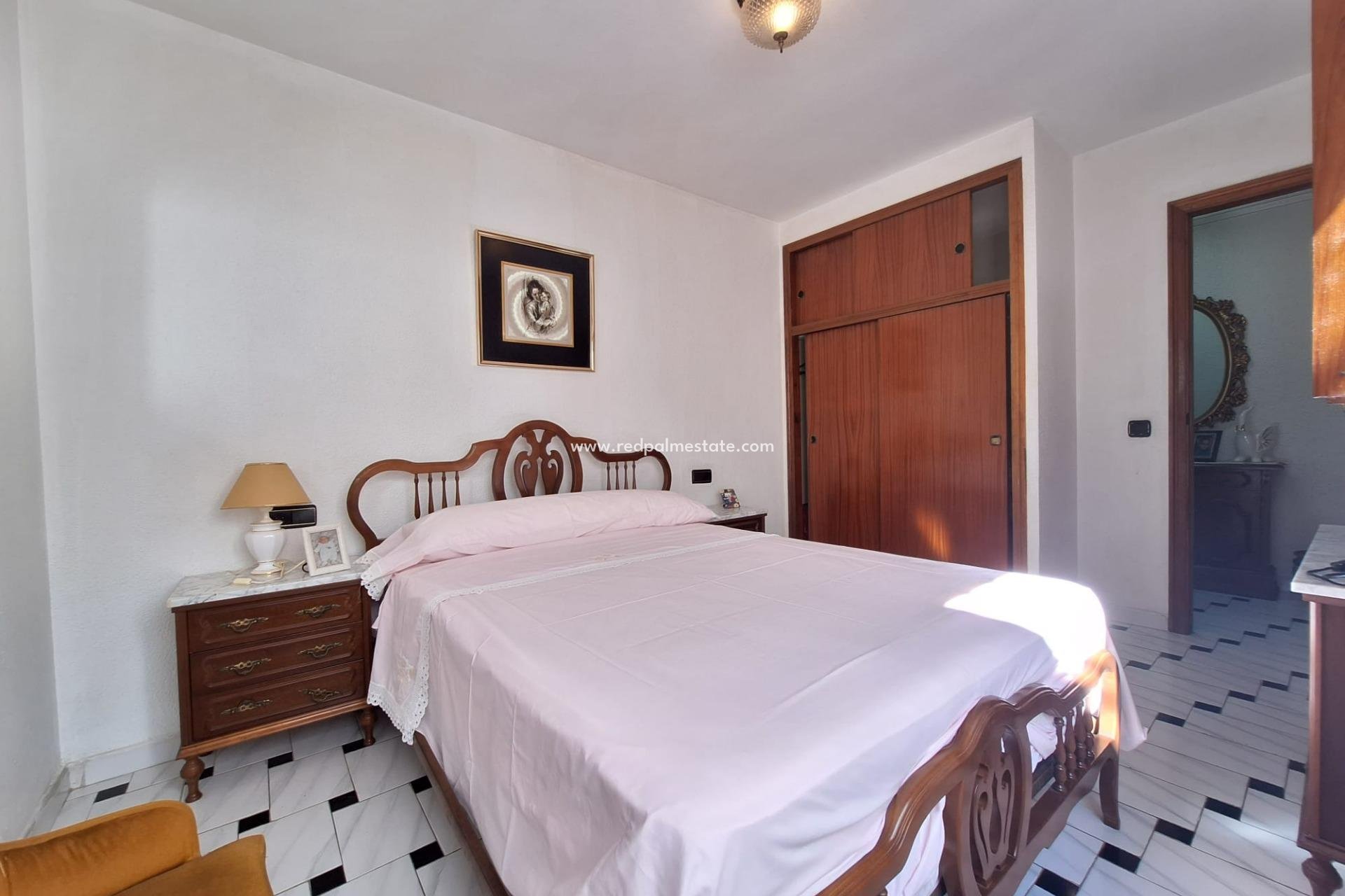Revente - Appartement -
Torrevieja - El Acequión - Los Náufragos
