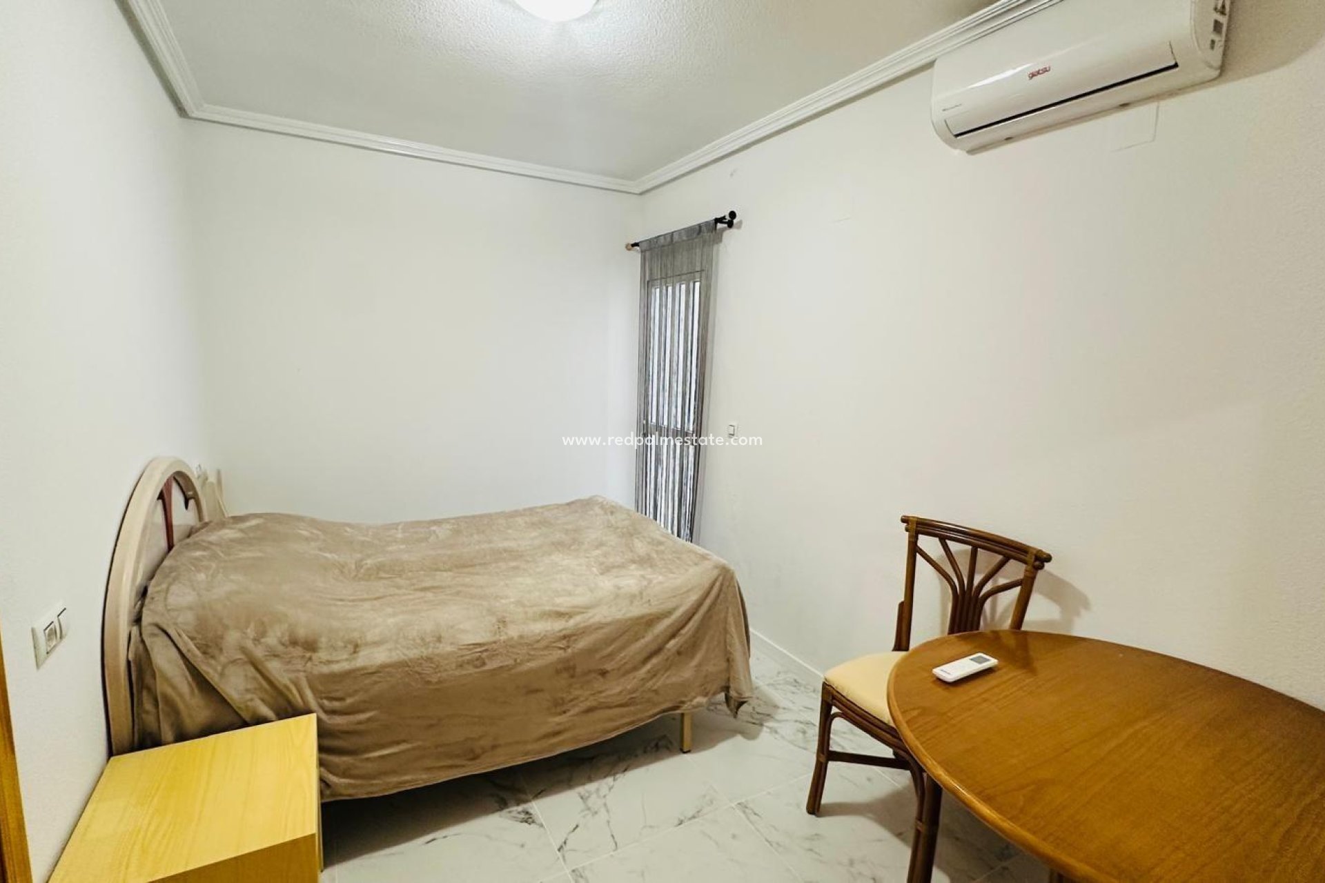 Revente - Appartement -
Torrevieja - El Acequión - Los Náufragos