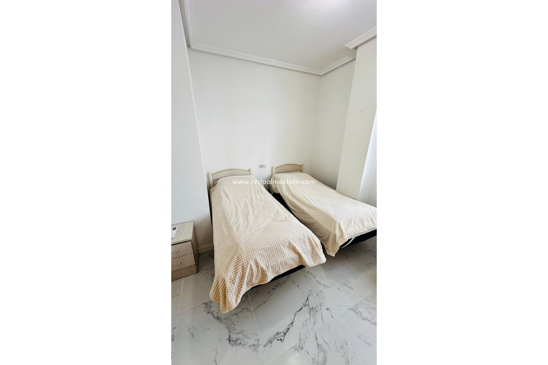 Revente - Appartement -
Torrevieja - El Acequión - Los Náufragos
