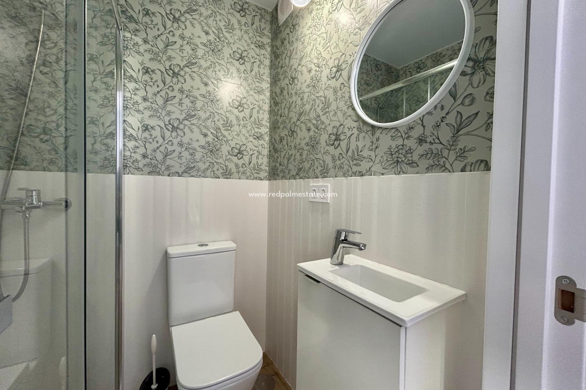 Revente - Appartement -
Torrevieja - El Acequión - Los Náufragos