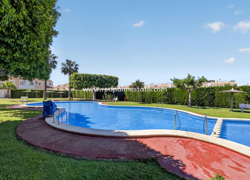 Revente - Appartement -
Torrevieja - El limonar
