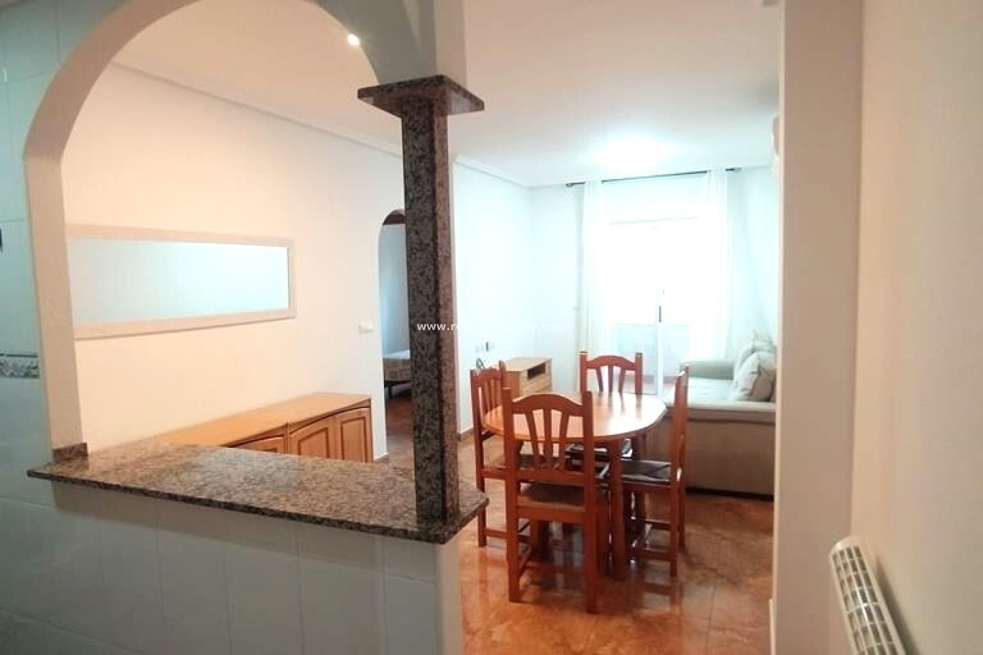 Revente - Appartement -
Torrevieja - El molino