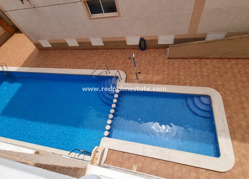 Revente - Appartement -
Torrevieja - El molino