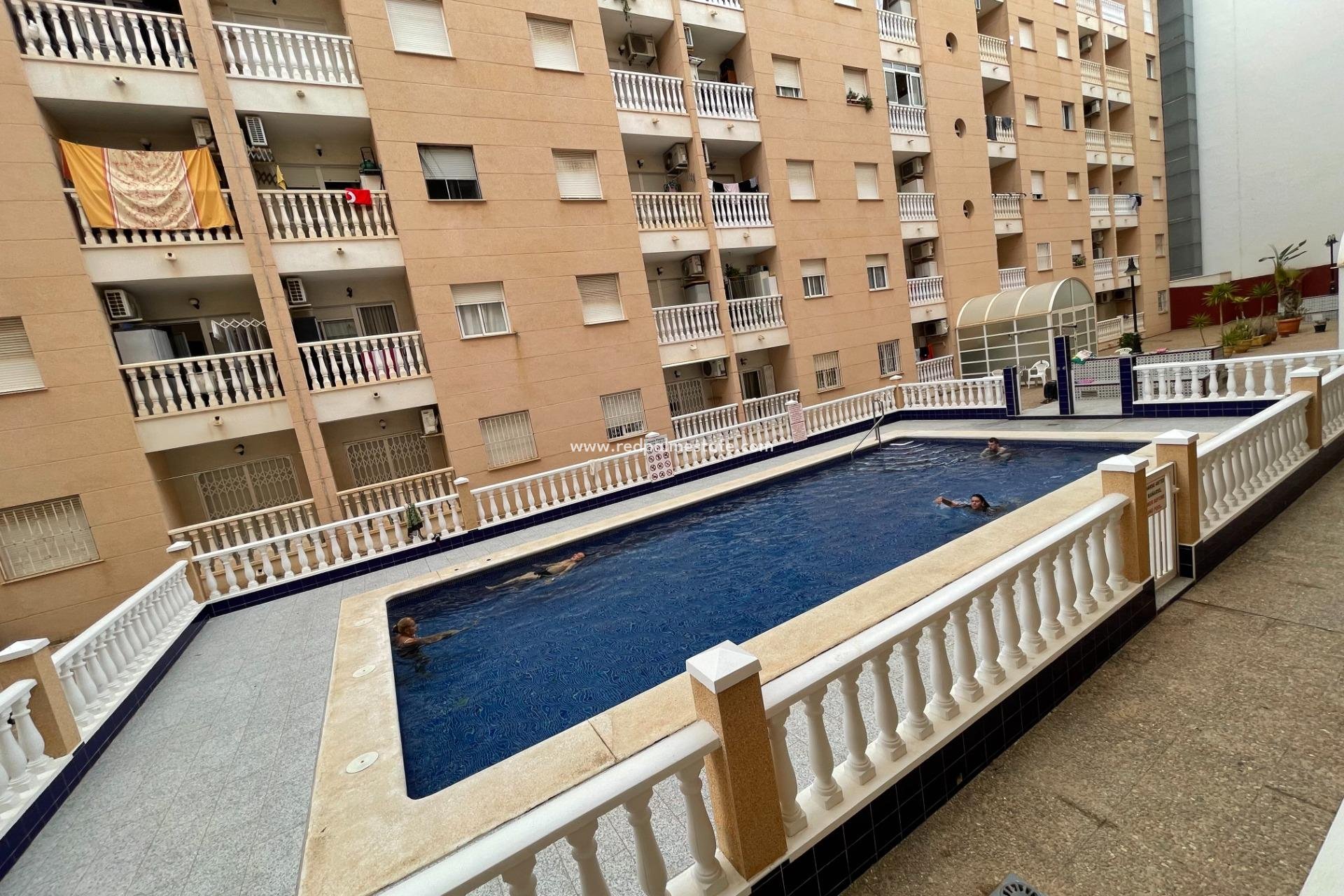 Revente - Appartement -
Torrevieja - Estacion de autobuses