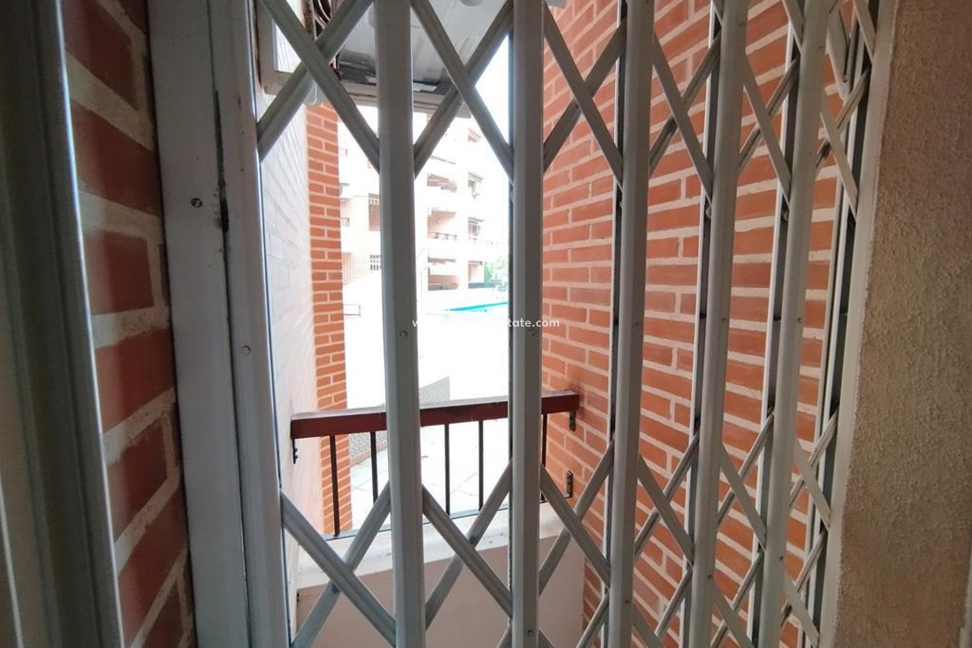 Revente - Appartement -
Torrevieja - HABANERAS PLAZA SANTA MARIA