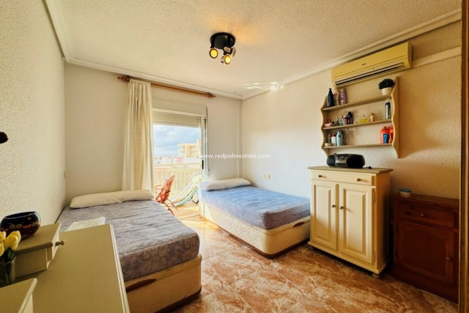 Revente - Appartement -
Torrevieja - La Mata