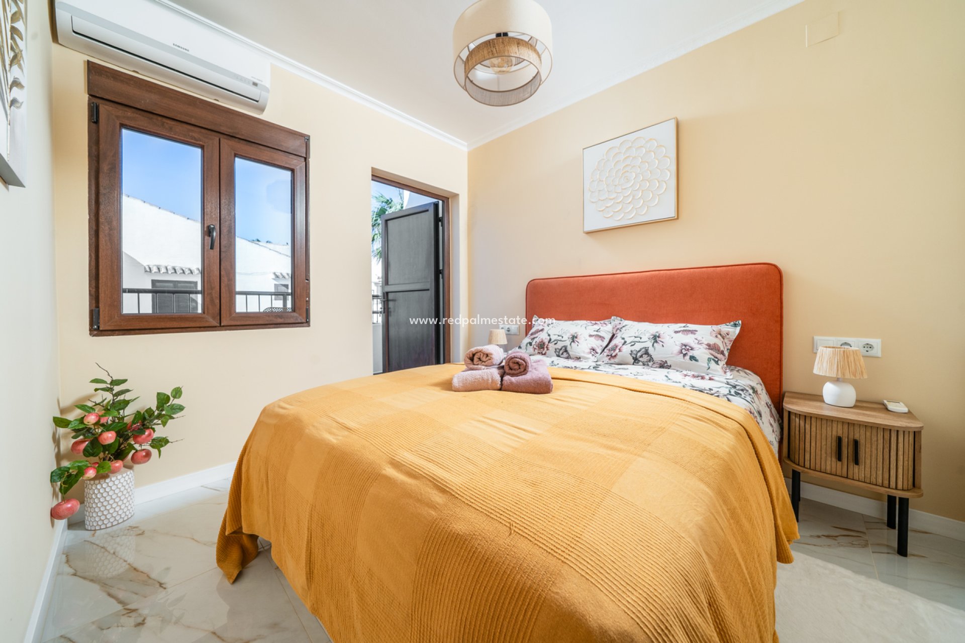 Revente - Appartement -
Torrevieja - La Mata