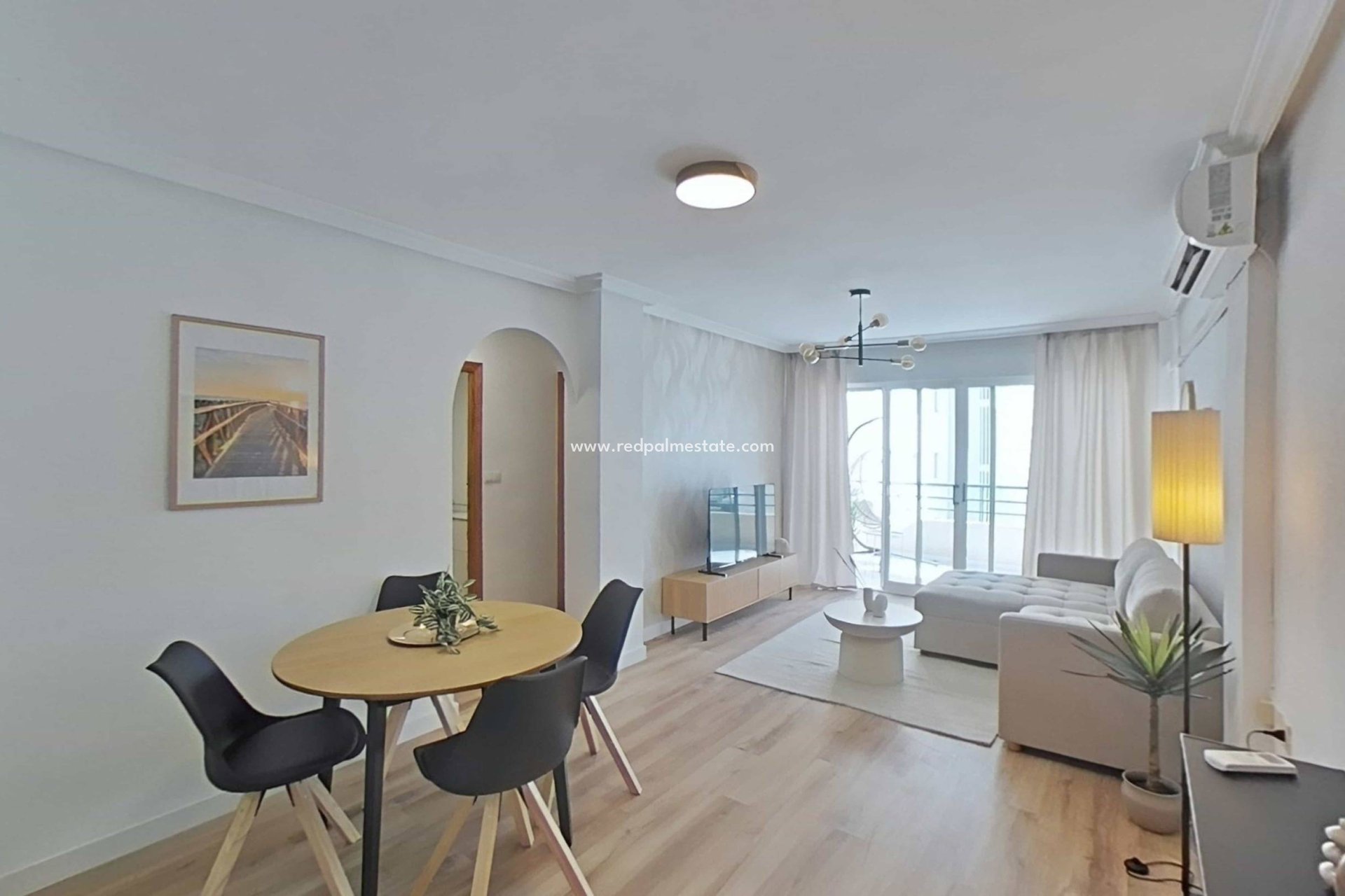 Revente - Appartement -
Torrevieja - La Mata