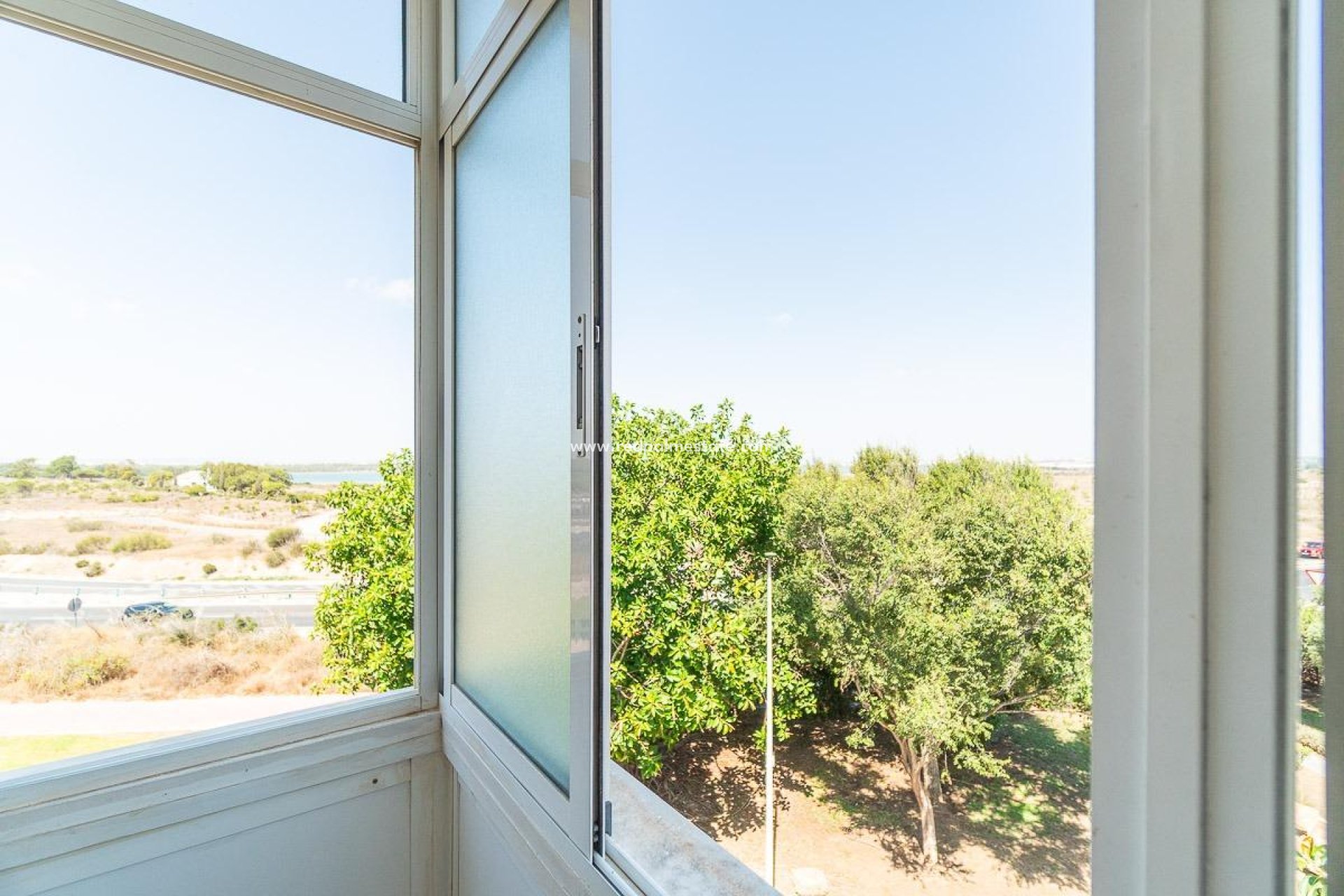 Revente - Appartement -
Torrevieja - La Mata