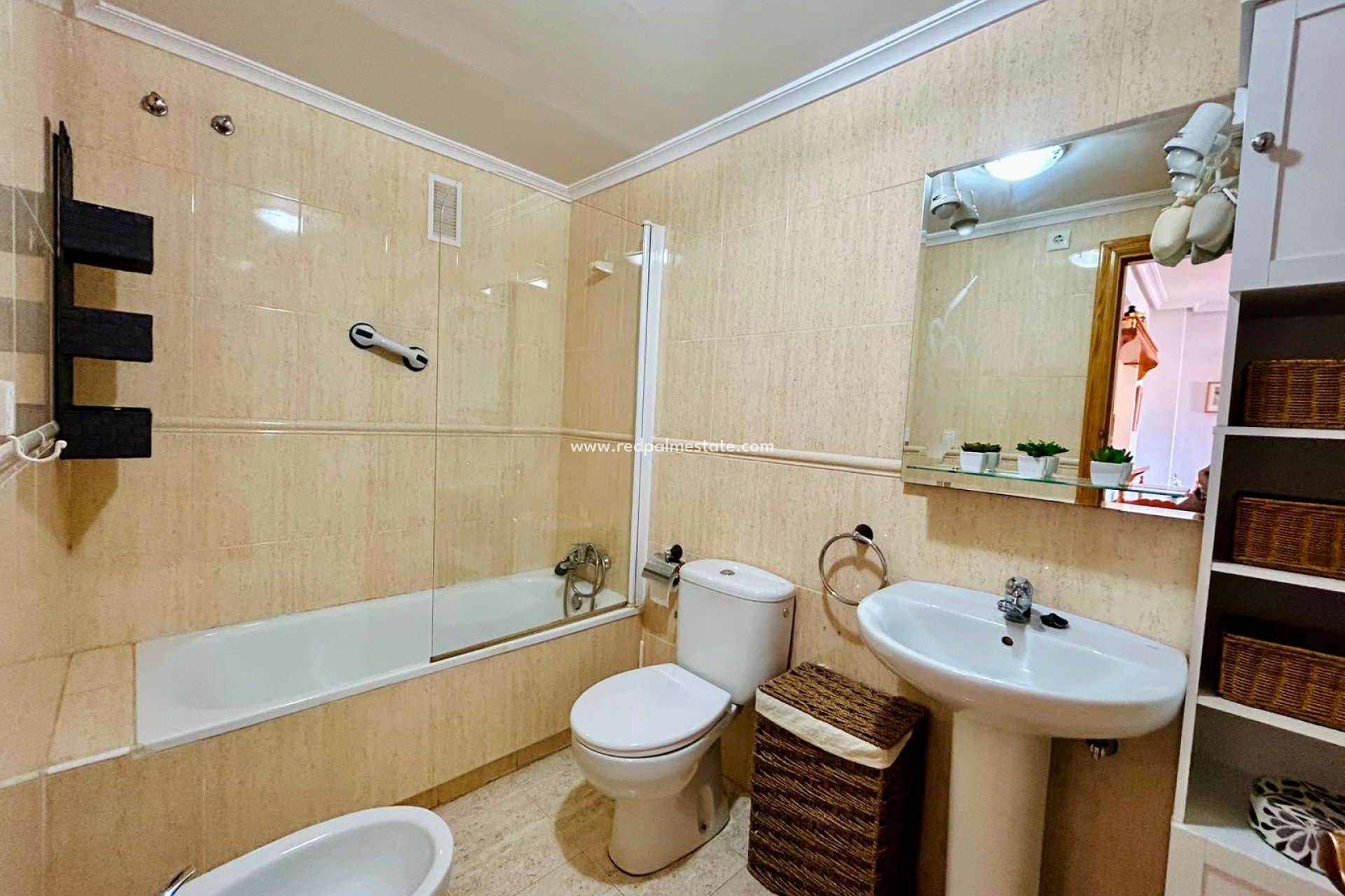 Revente - Appartement -
Torrevieja - La Mata