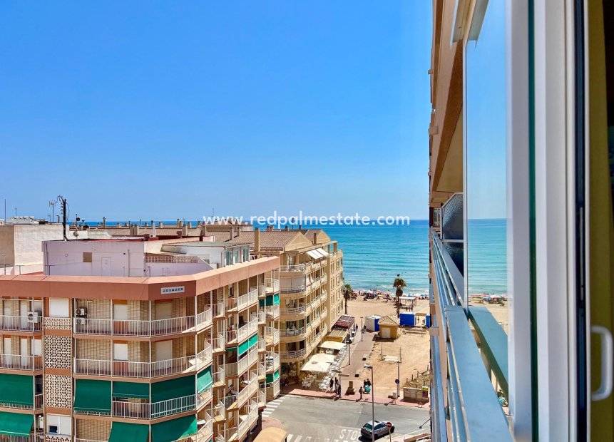 Revente - Appartement -
Torrevieja - La Mata