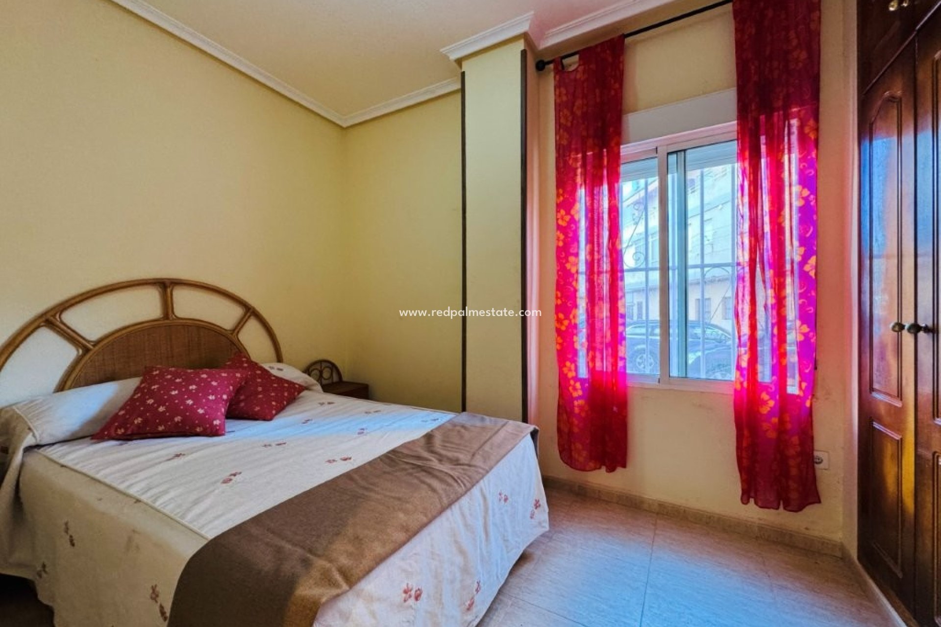 Revente - Appartement -
Torrevieja - La Mata