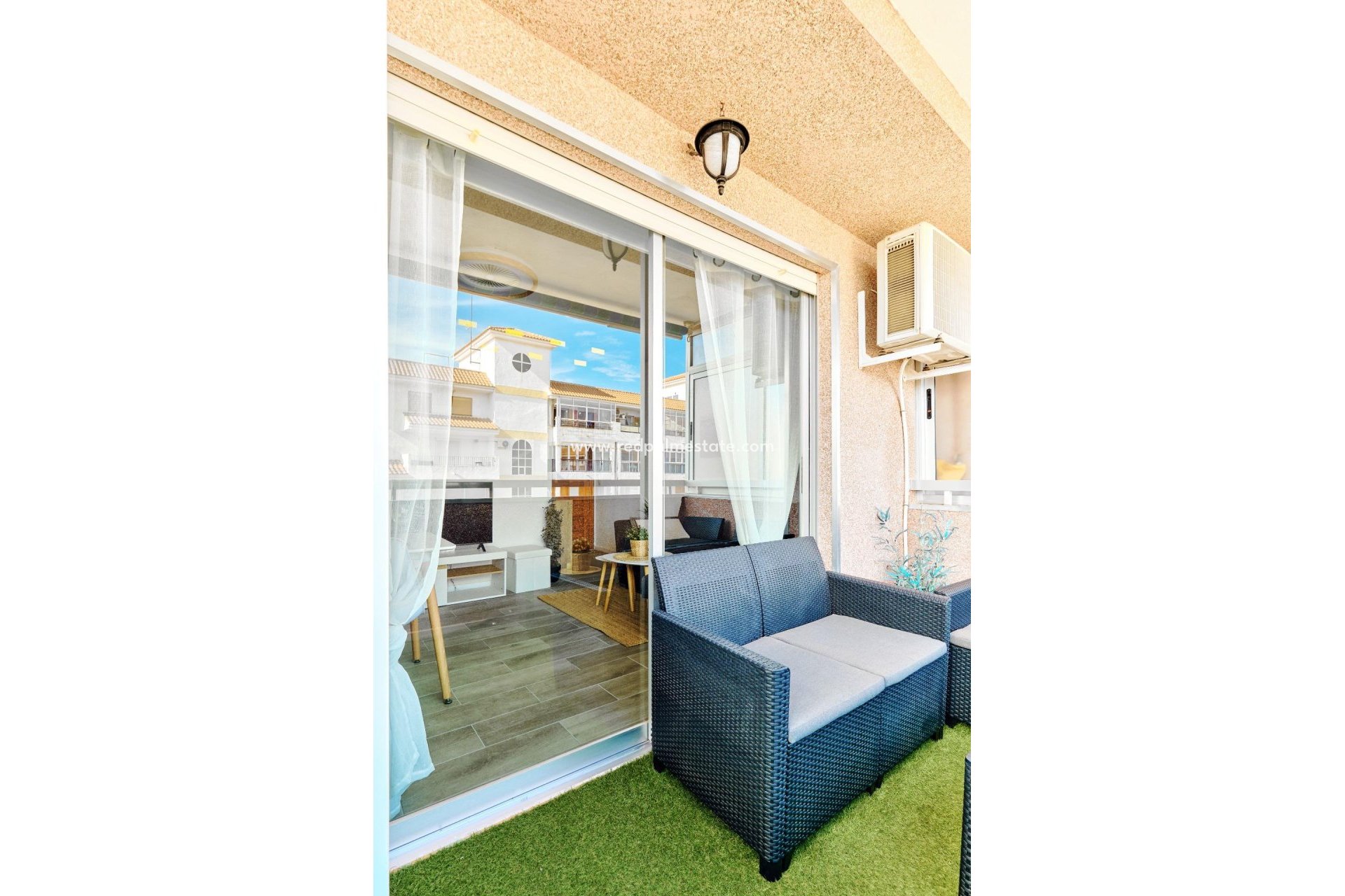 Revente - Appartement -
Torrevieja - La Mata