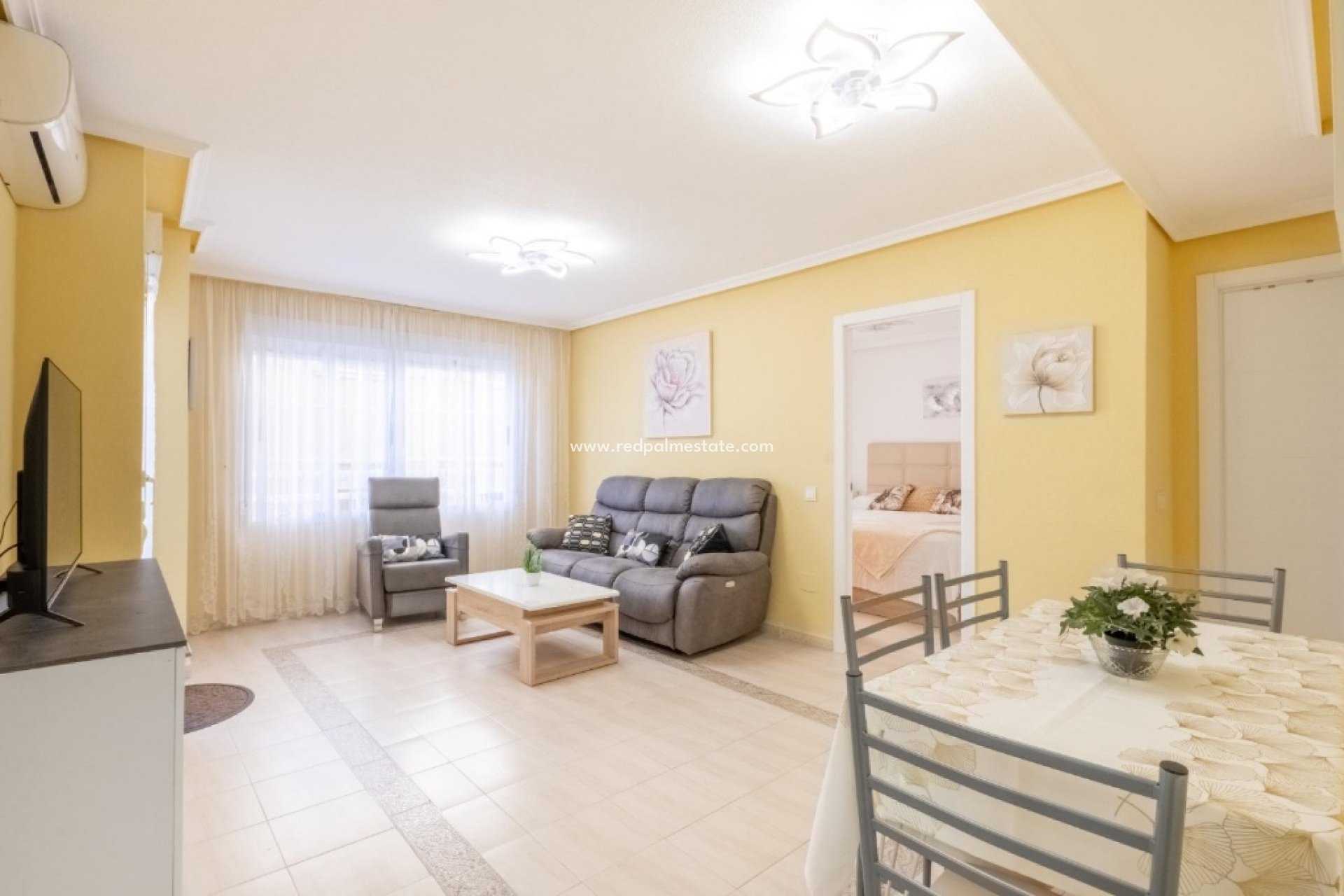 Revente - Appartement -
Torrevieja - La Mata
